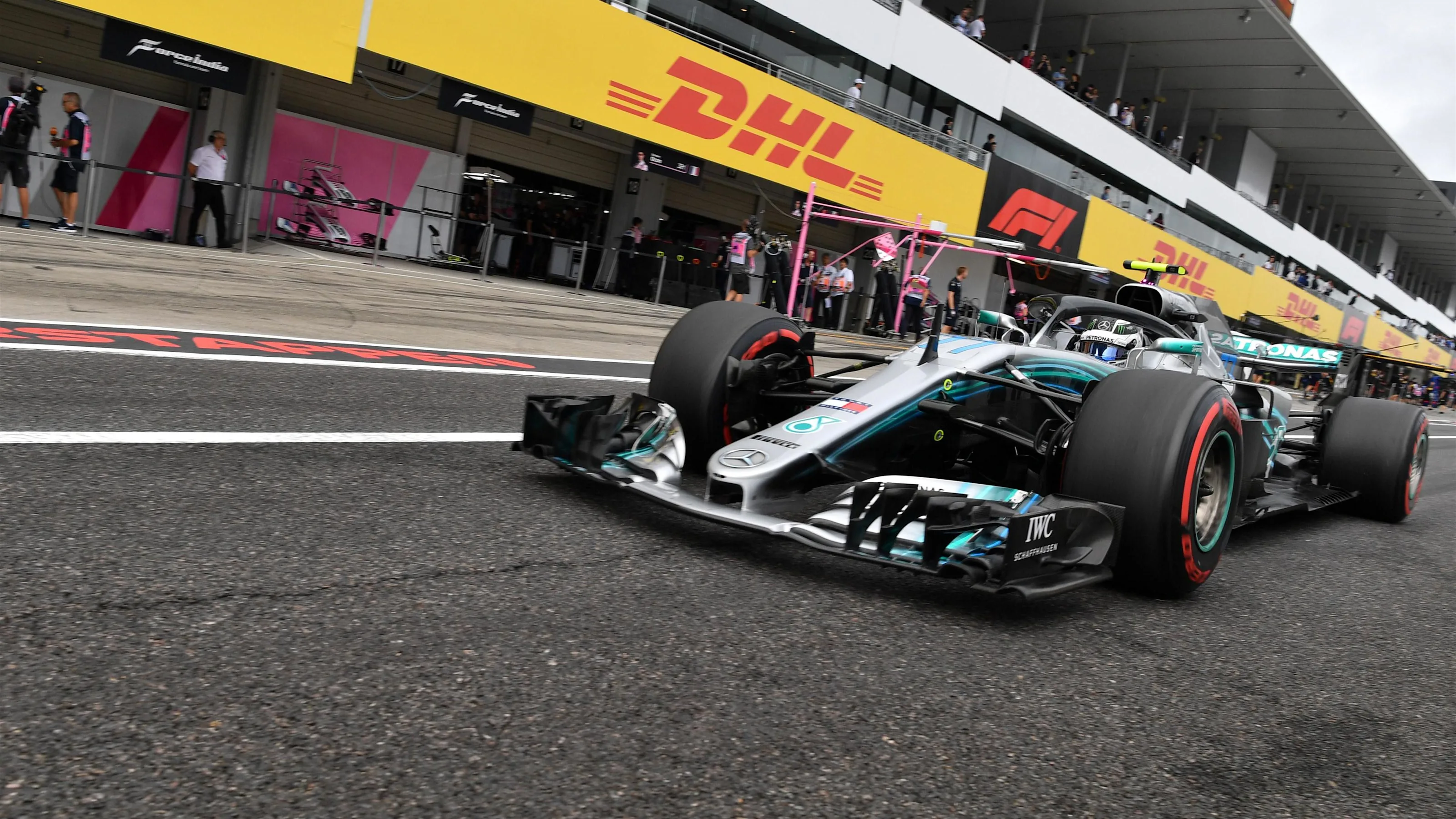 Valtteri Bottas, Mercedes-AMG F1 W09 EQ Power+ at Formula One World Championship, Rd17, Japanese