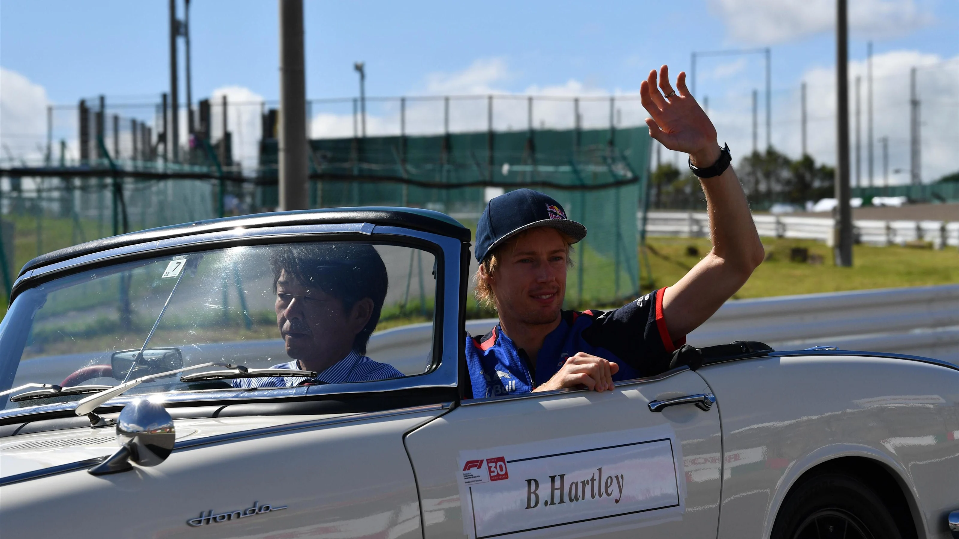 Brendon Hartley, Scuderia Toro Rosso on the drivers parade at Formula One World Championship, Rd17,