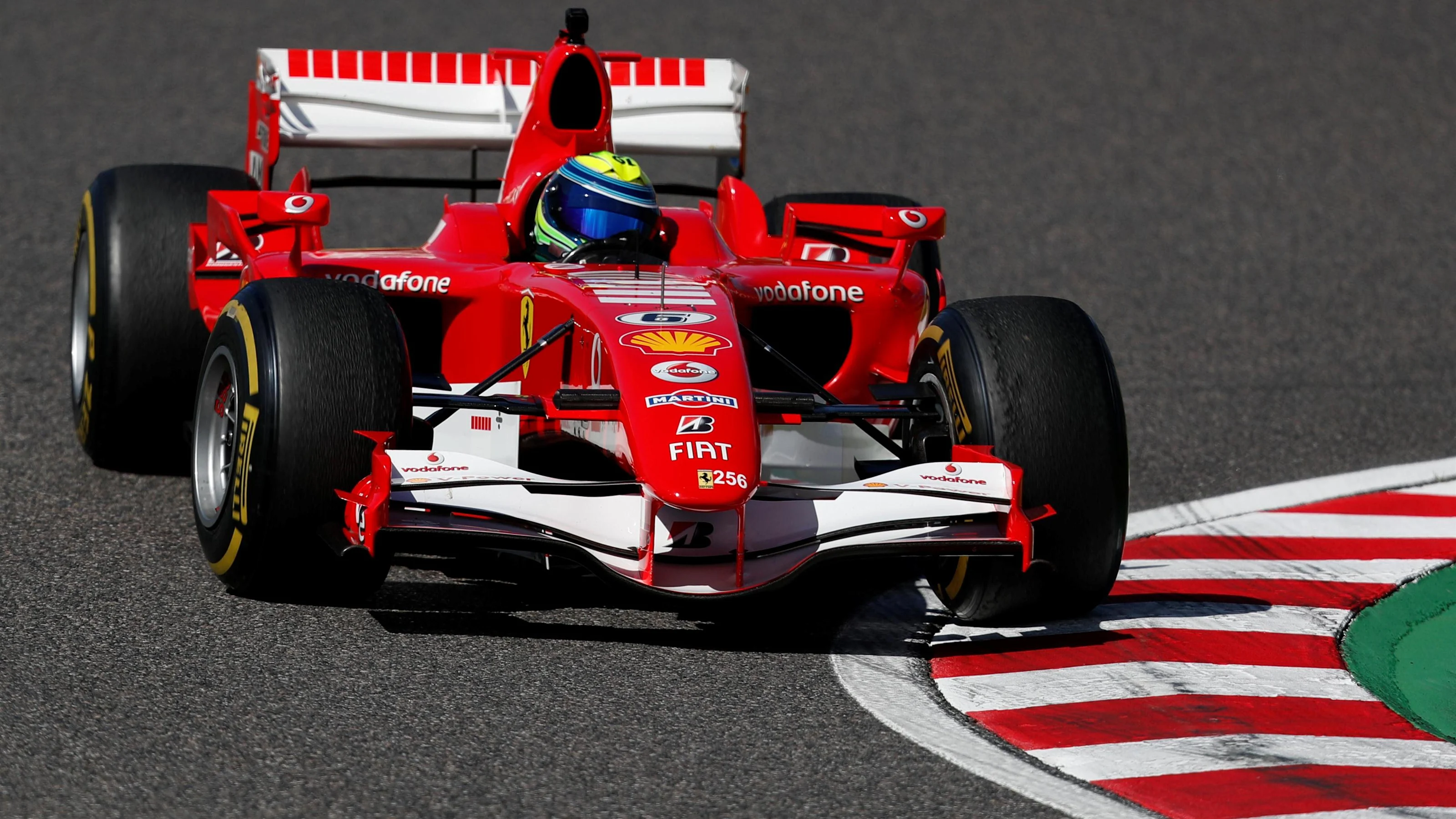 Felipe Massa, Ferrari at Legends F1 30th Anniversary Lap Demonstration at Formula One World