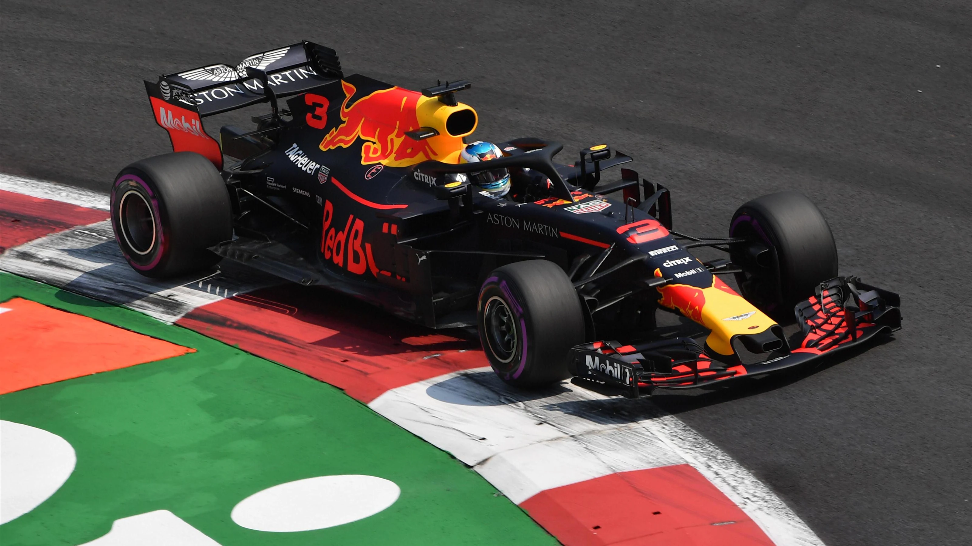 Daniel Ricciardo, Red Bull Racing RB14 at Formula One World Championship, Rd19, Mexican Grand Prix,