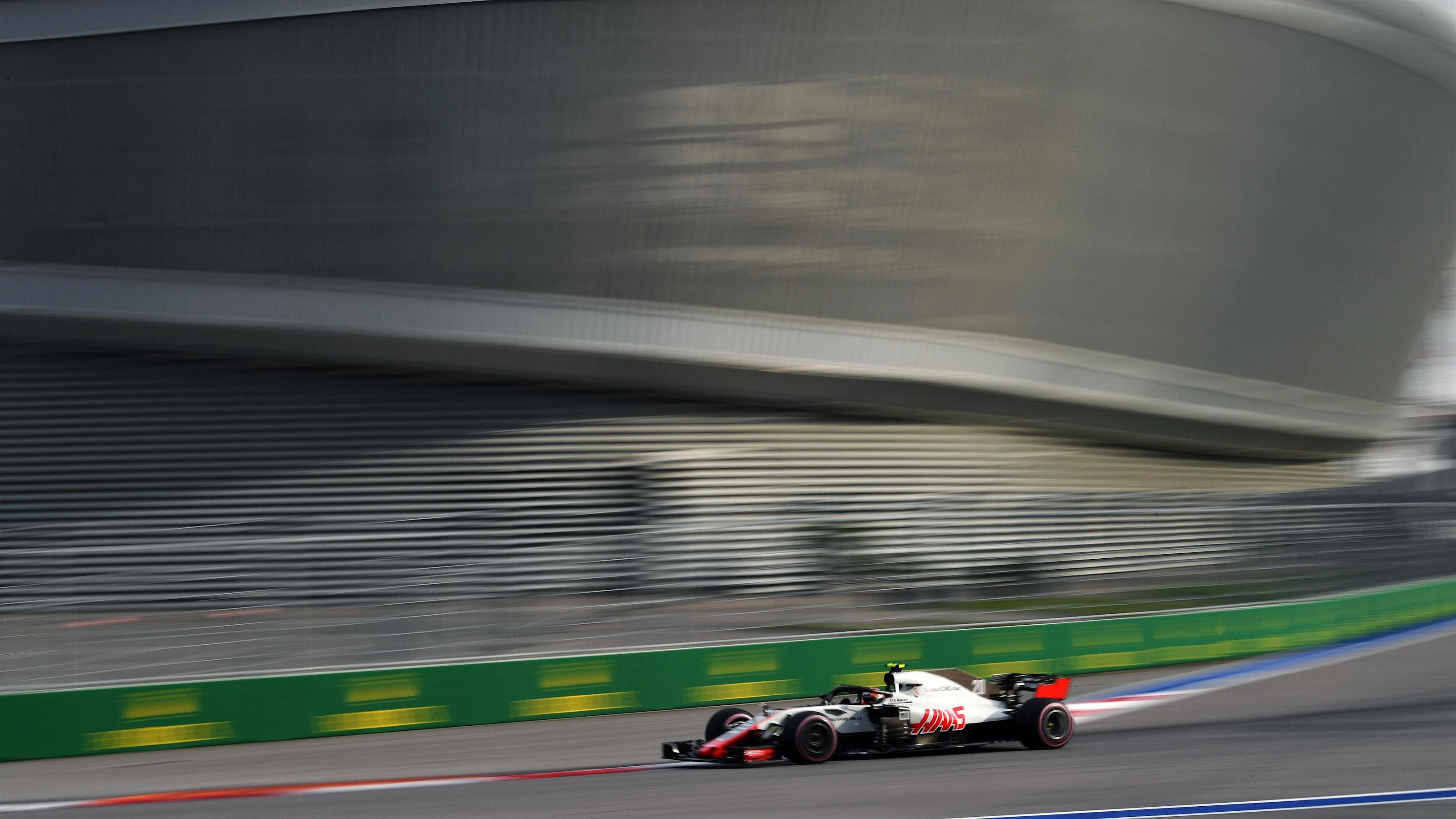 Kevin Magnussen, Haas F1 Team VF-18 at Formula One World Championship, Rd16, Russian Grand Prix,