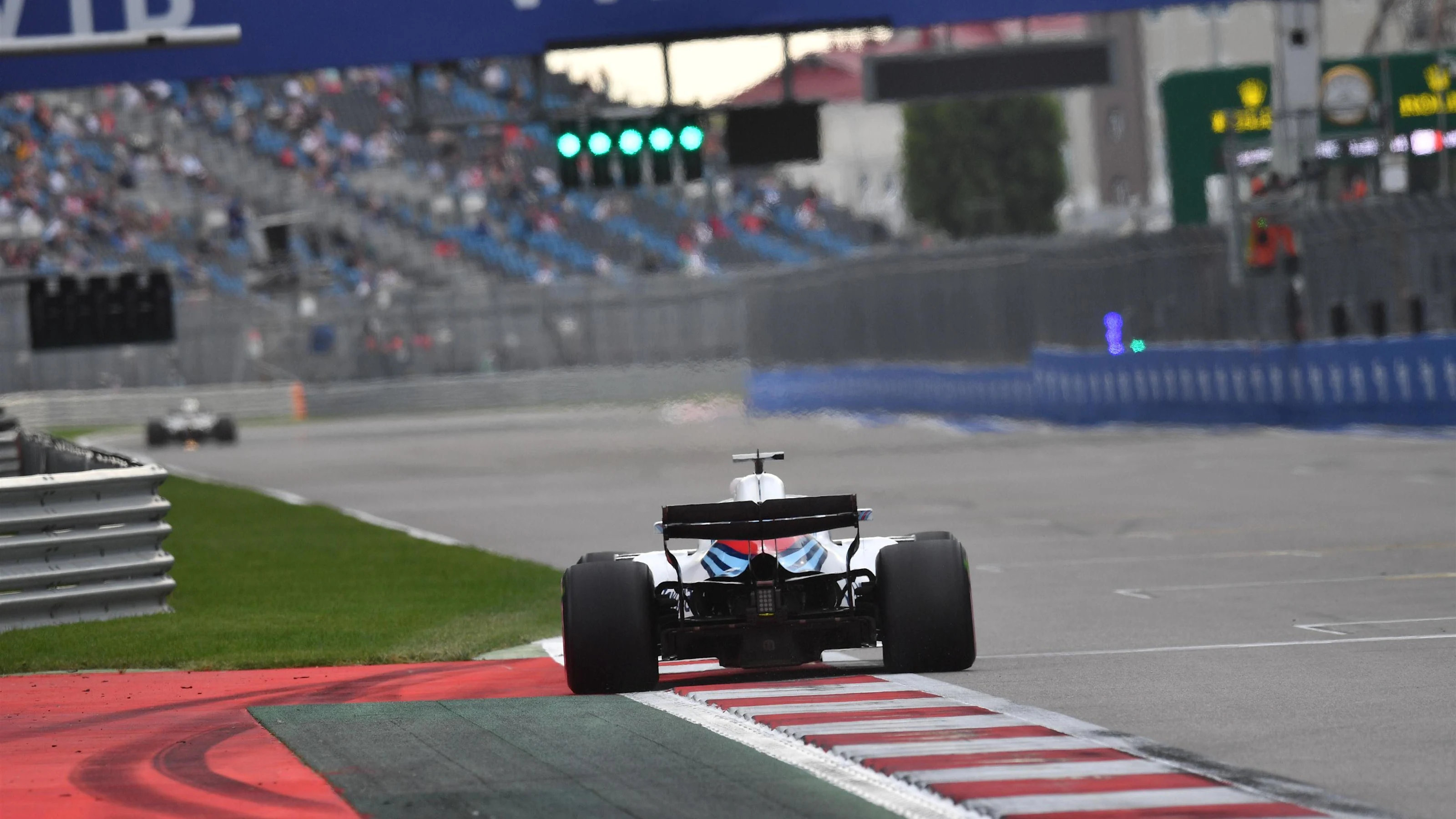 Lance Stroll, Williams FW41 at Formula One World Championship, Rd16, Russian Grand Prix, Practice,