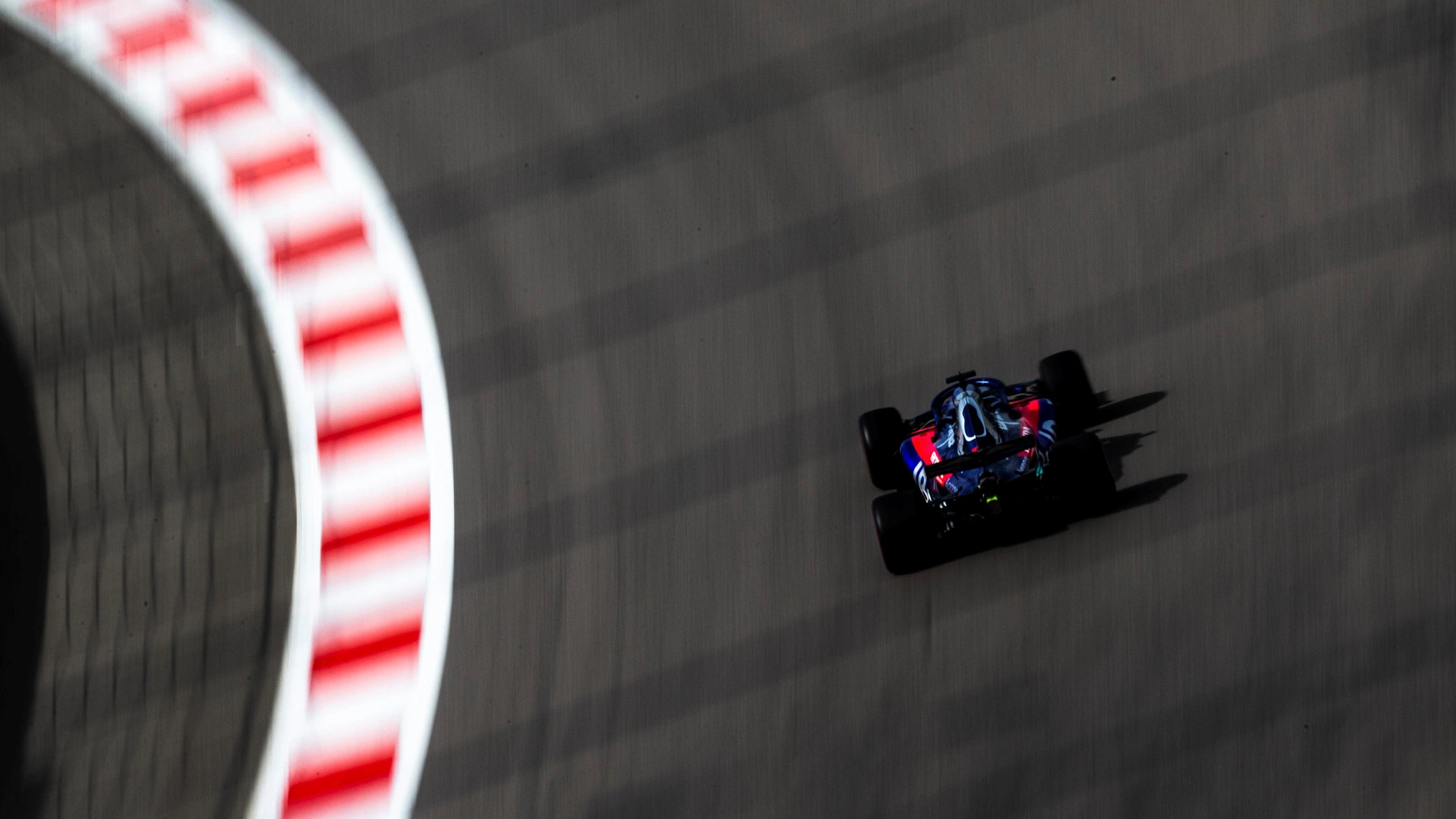 Brendon Hartley, Scuderia Toro Rosso STR13 at Formula One World Championship, Rd16, Russian Grand