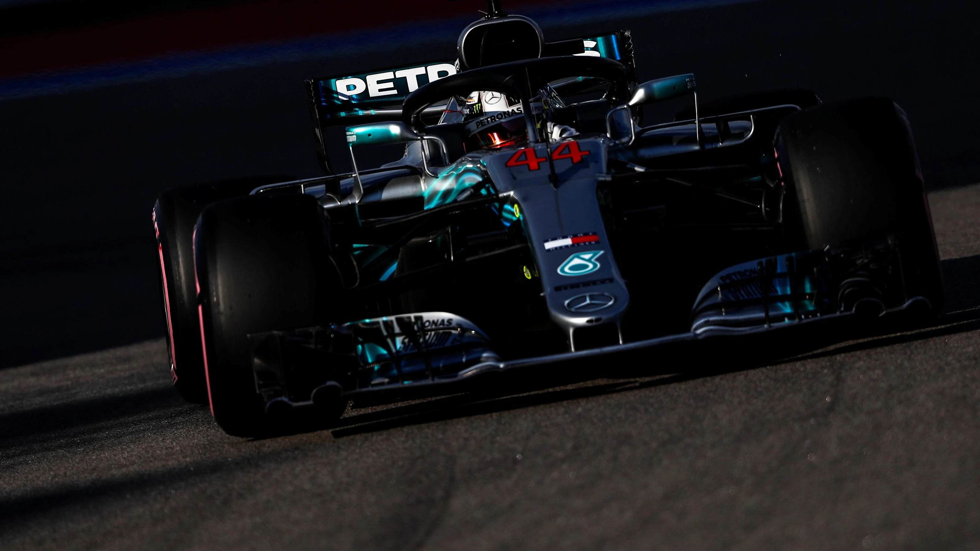 Lewis Hamilton, Mercedes AMG F1 W09 EQ Power+ at Formula One World Championship, Rd16, Russian
