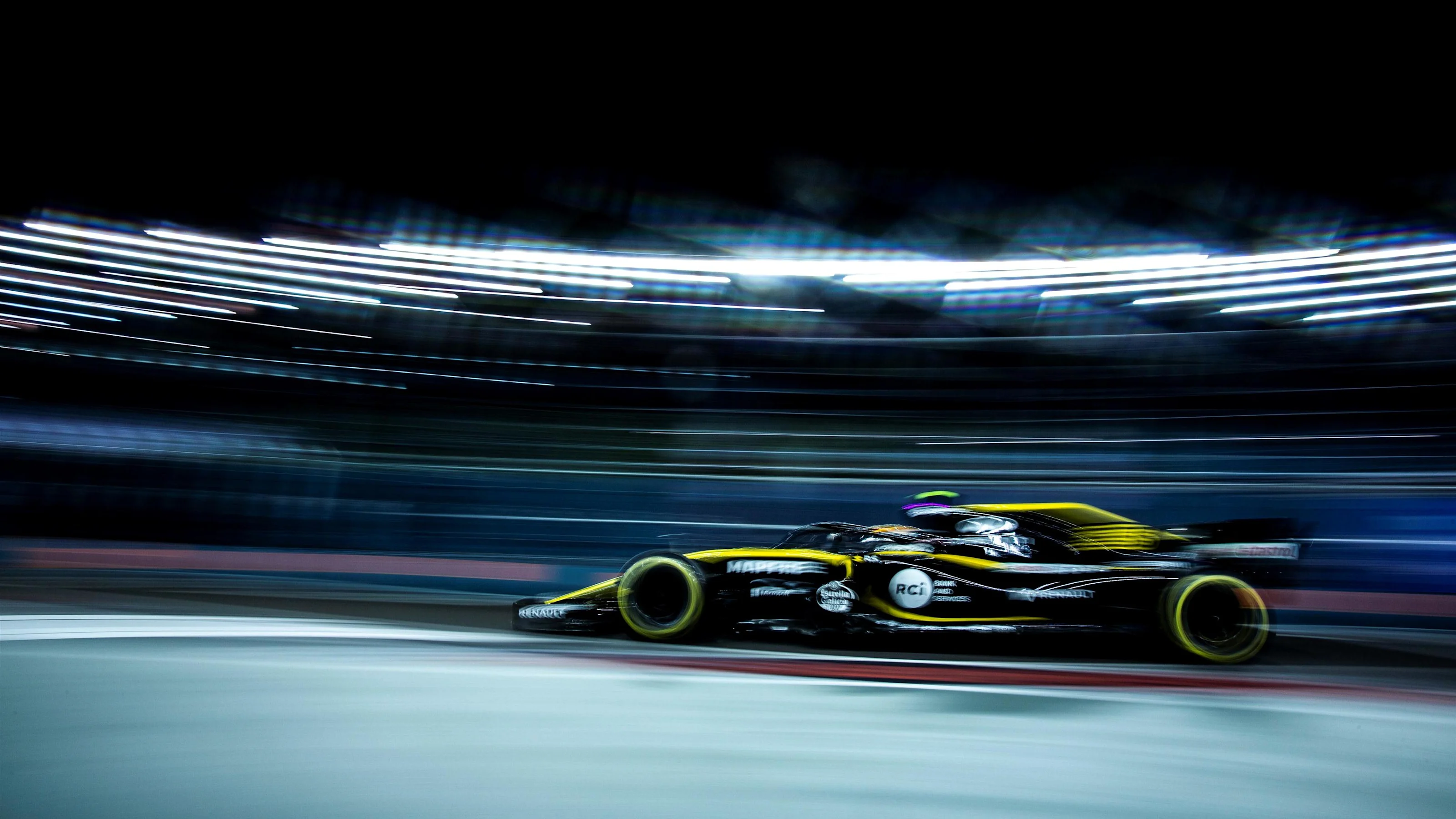 Carlos Sainz Jr, Renault Sport F1 Team R.S. 18 at Formula One World Championship, Rd15, Singapore