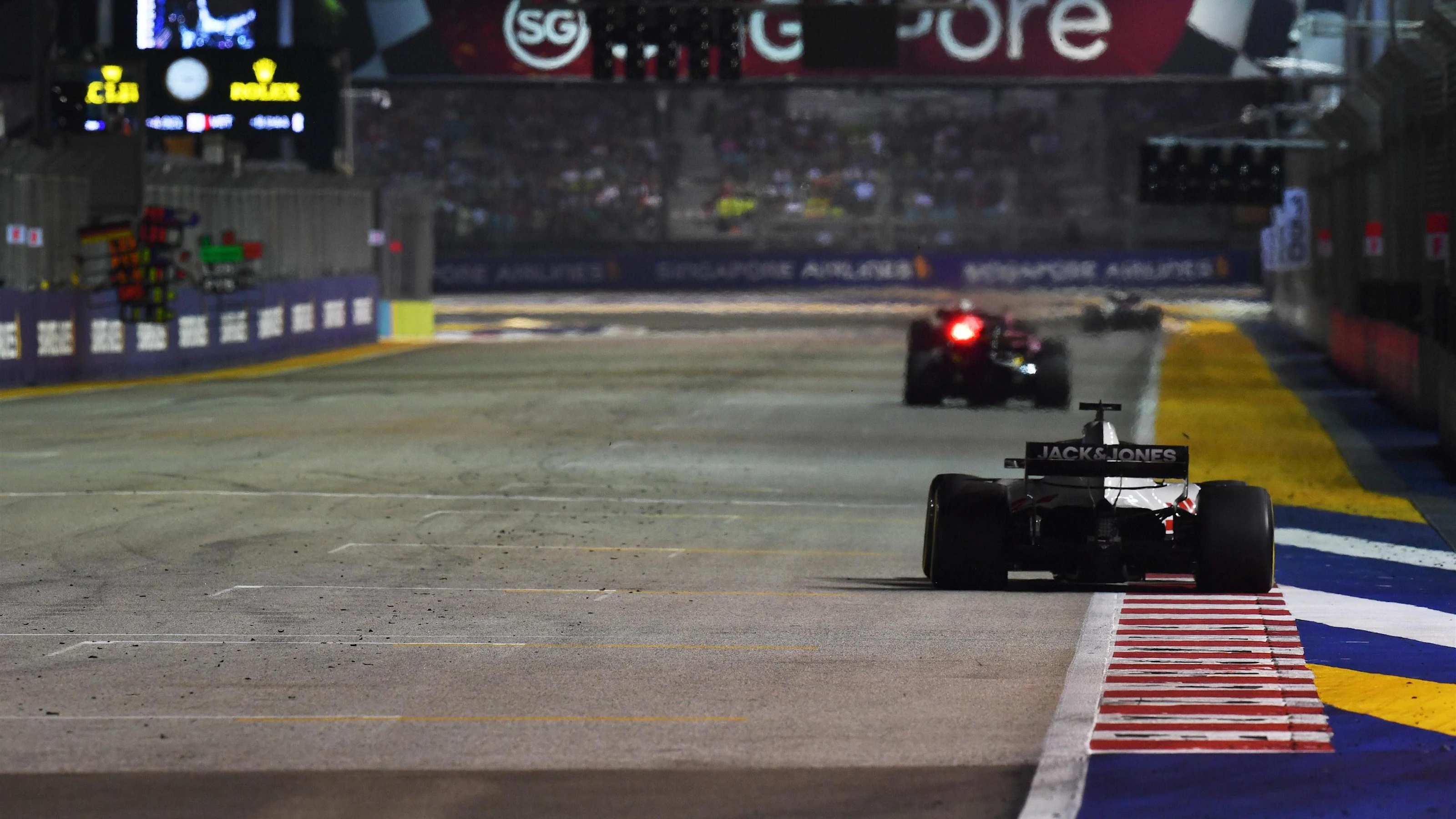 Romain Grosjean, Haas F1 Team VF-18 at Formula One World Championship, Rd15, Singapore Grand Prix,