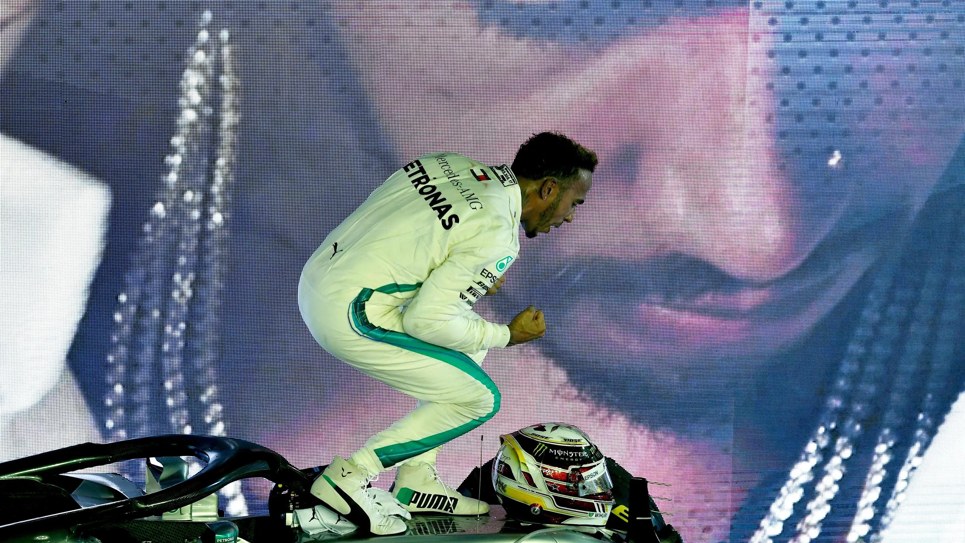 Lewis Hamilton, Mercedes-AMG F1 W09 EQ Power+ celebrates in parc ferme at Formula One World