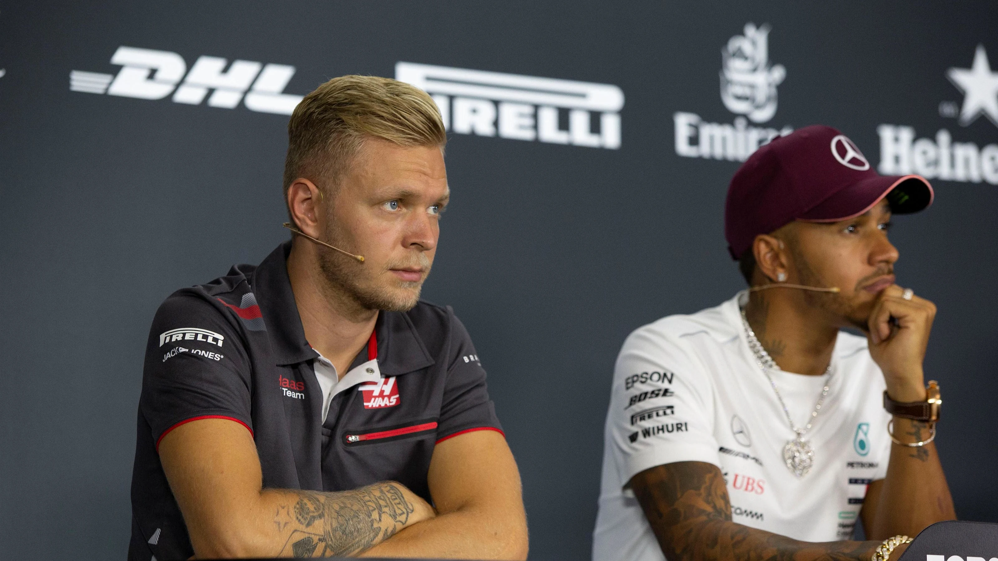 Kevin Magnussen, Haas F1 Team and Lewis Hamilton, Mercedes AMG F1 in Press Conference at Formula