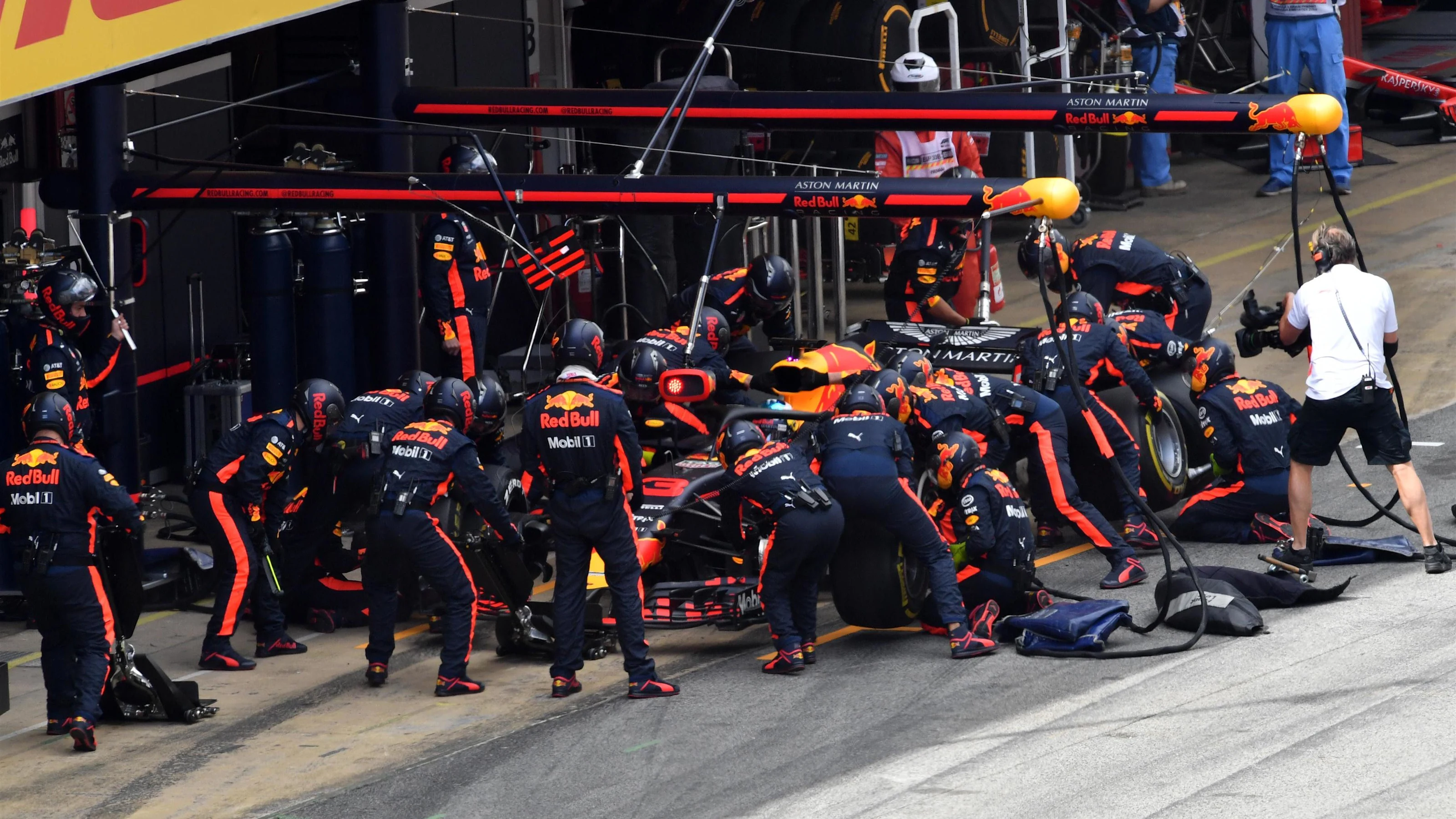 Formula One World