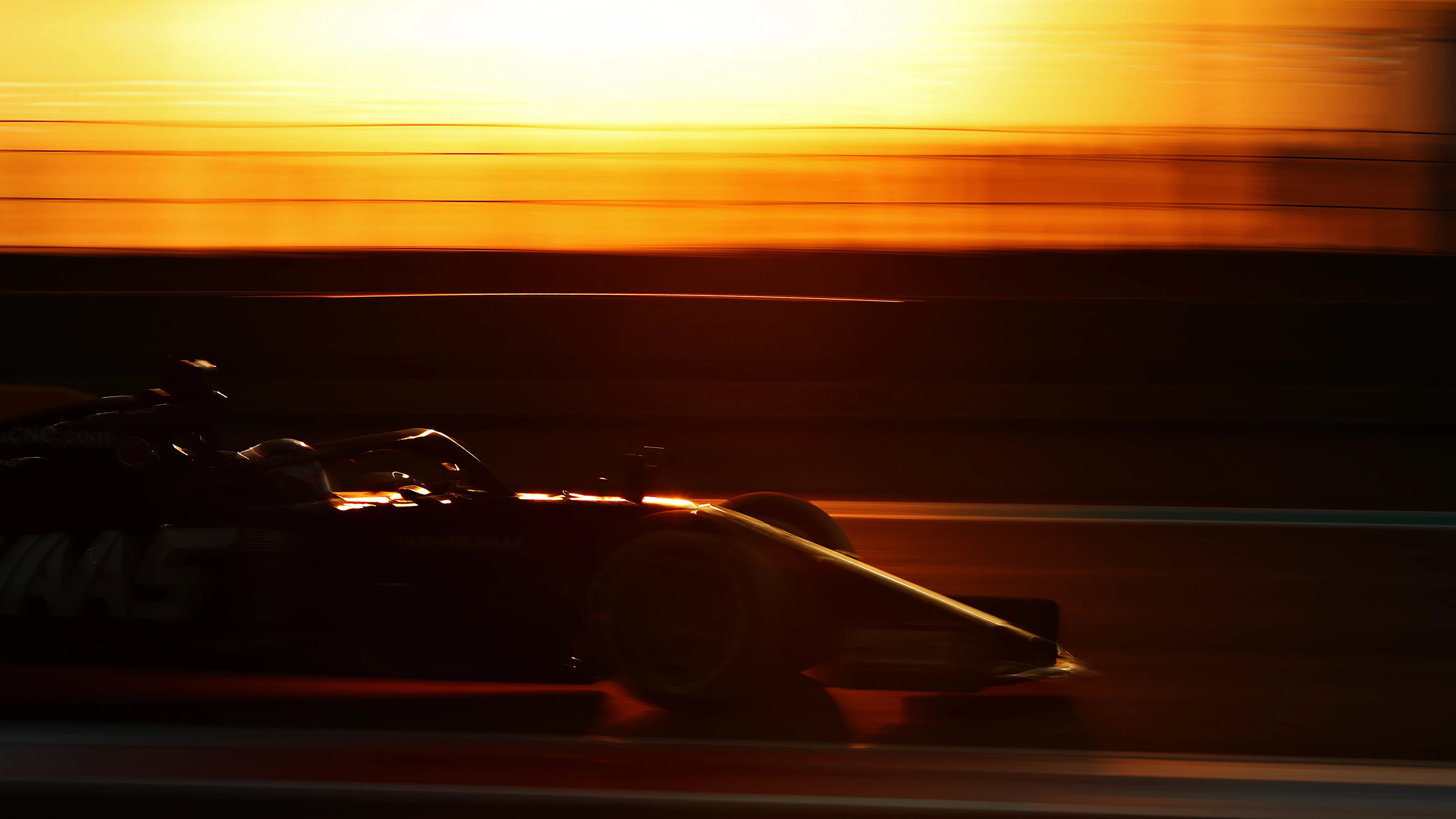 ABU DHABI, UNITED ARAB EMIRATES - NOVEMBER 29: Romain Grosjean of France driving the (8) Haas F1