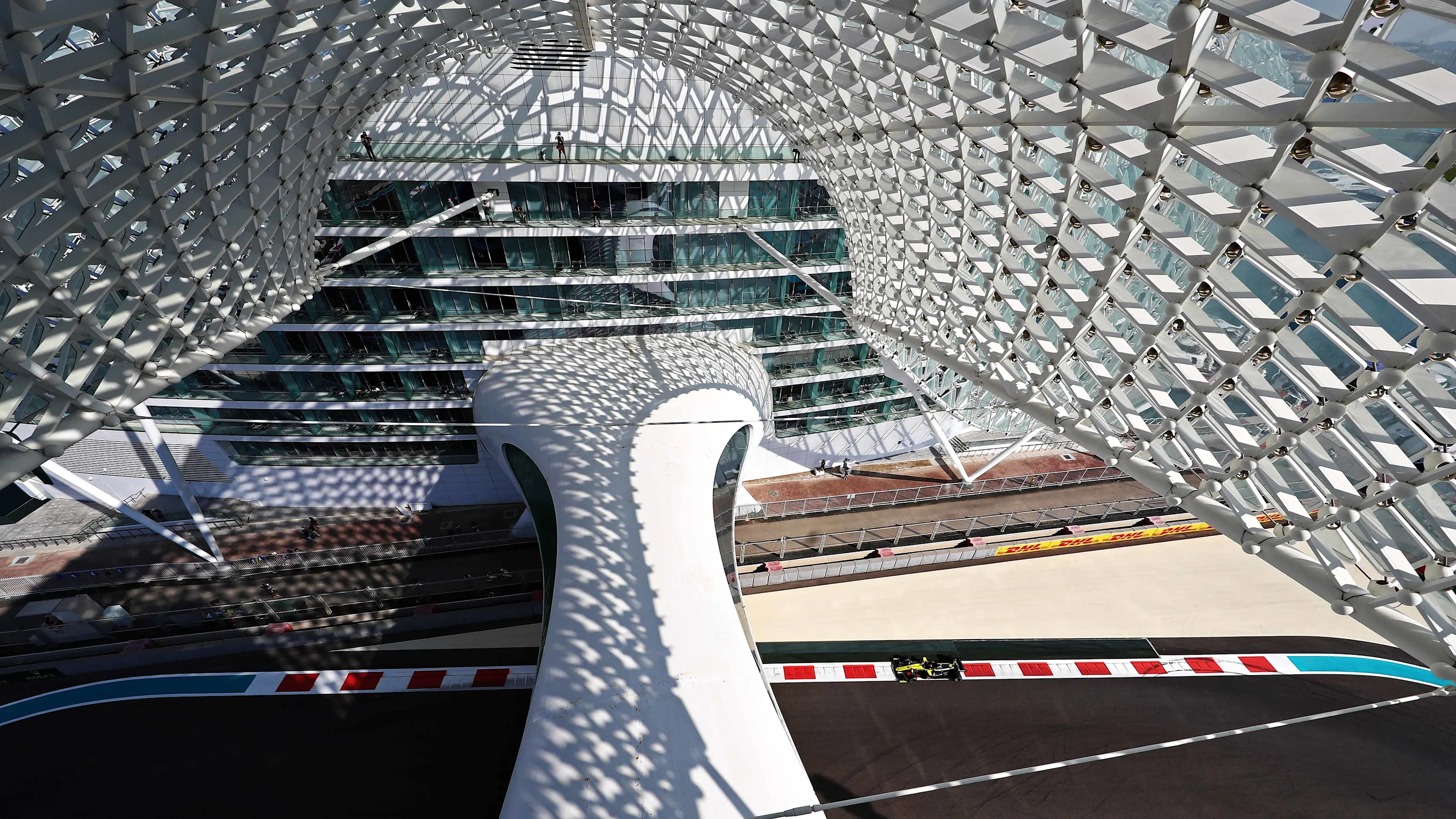 ABU DHABI, UNITED ARAB EMIRATES - NOVEMBER 29: Daniel Ricciardo of Australia driving the (3)