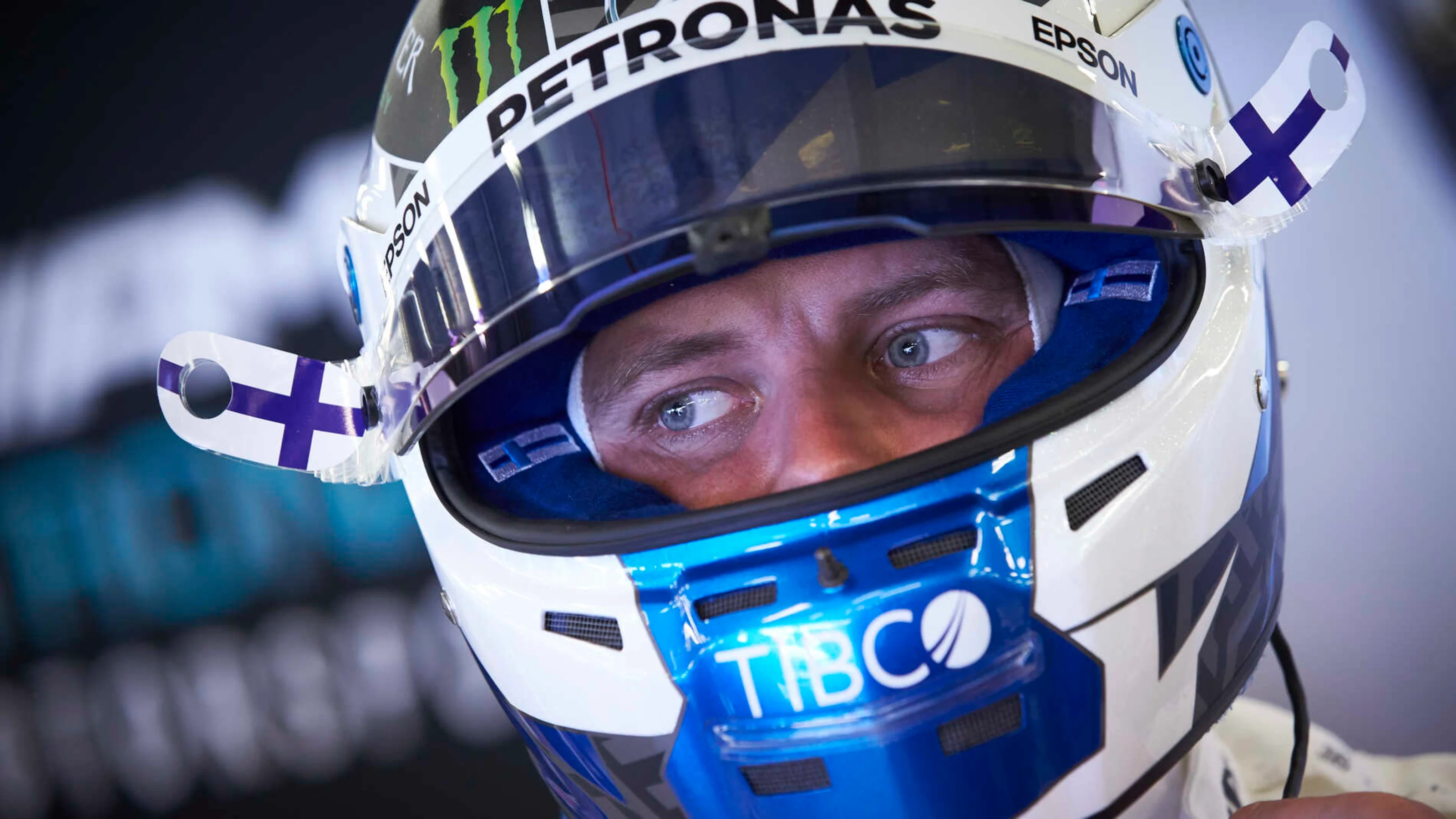 MELBOURNE GRAND PRIX CIRCUIT, AUSTRALIA - MARCH 15: Valtteri Bottas, Mercedes AMG F1 during the