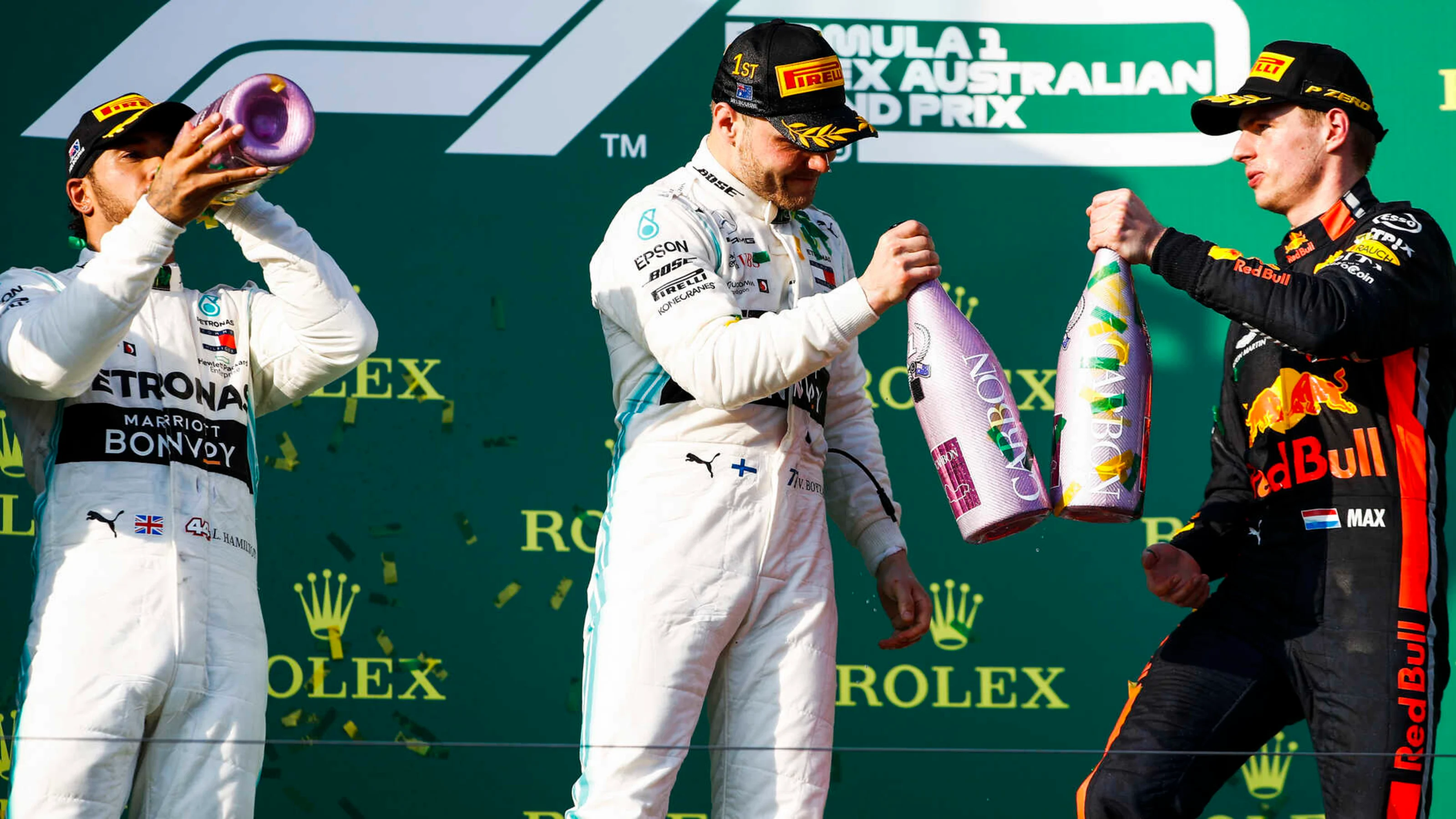 MELBOURNE GRAND PRIX CIRCUIT, AUSTRALIA - MARCH 17: Lewis Hamilton, Mercedes AMG F1, 2nd position,