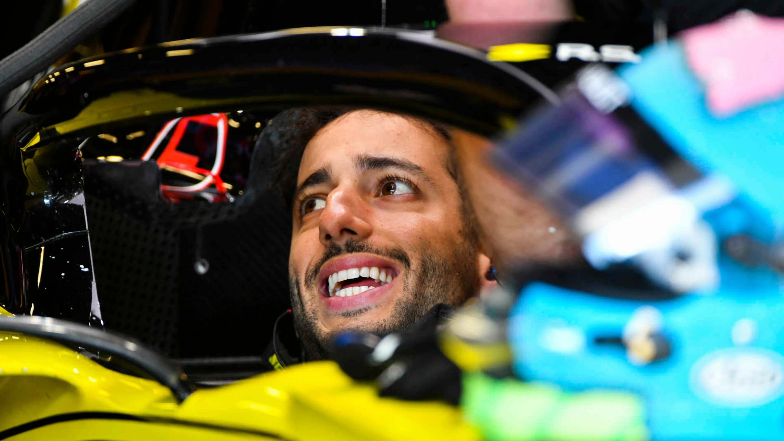 BAKU CITY CIRCUIT, AZERBAIJAN - APRIL 26: Daniel Ricciardo, Renault during the Azerbaijan GP at