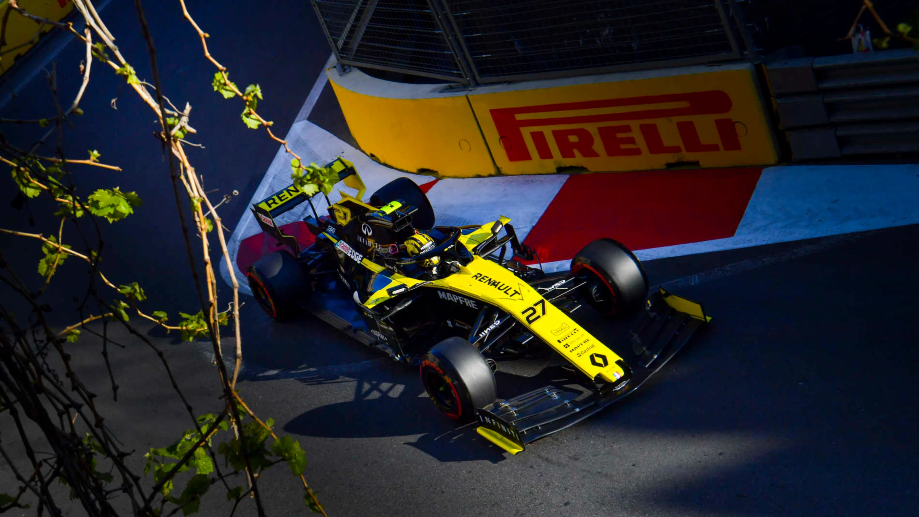 BAKU CITY CIRCUIT, AZERBAIJAN - APRIL 26: Nico Hulkenberg, Renault R.S. 19 during the Azerbaijan GP