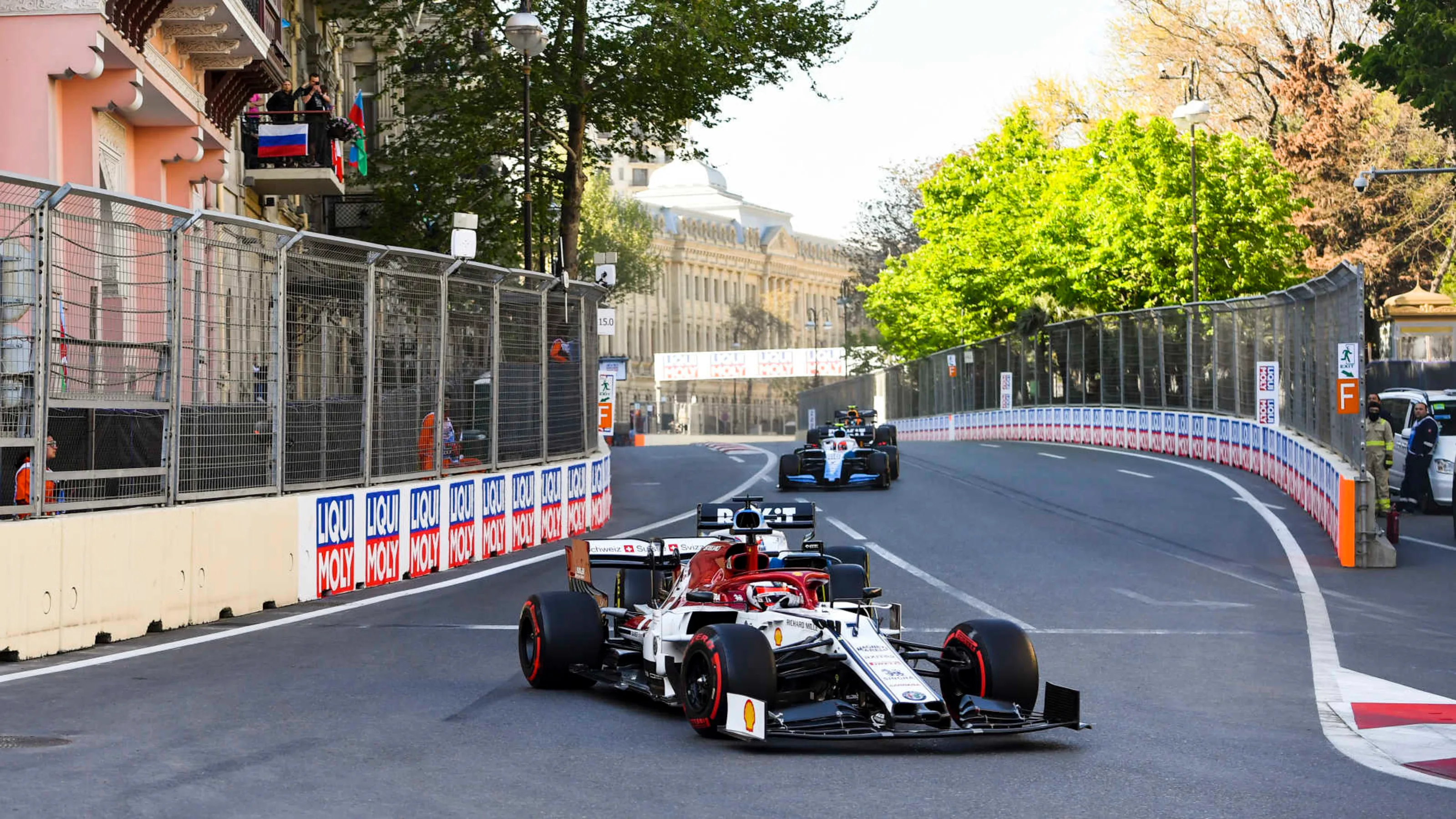 BAKU CITY CIRCUIT, AZERBAIJAN - APRIL 28: Kimi Raikkonen, Alfa Romeo Racing C38, leads George