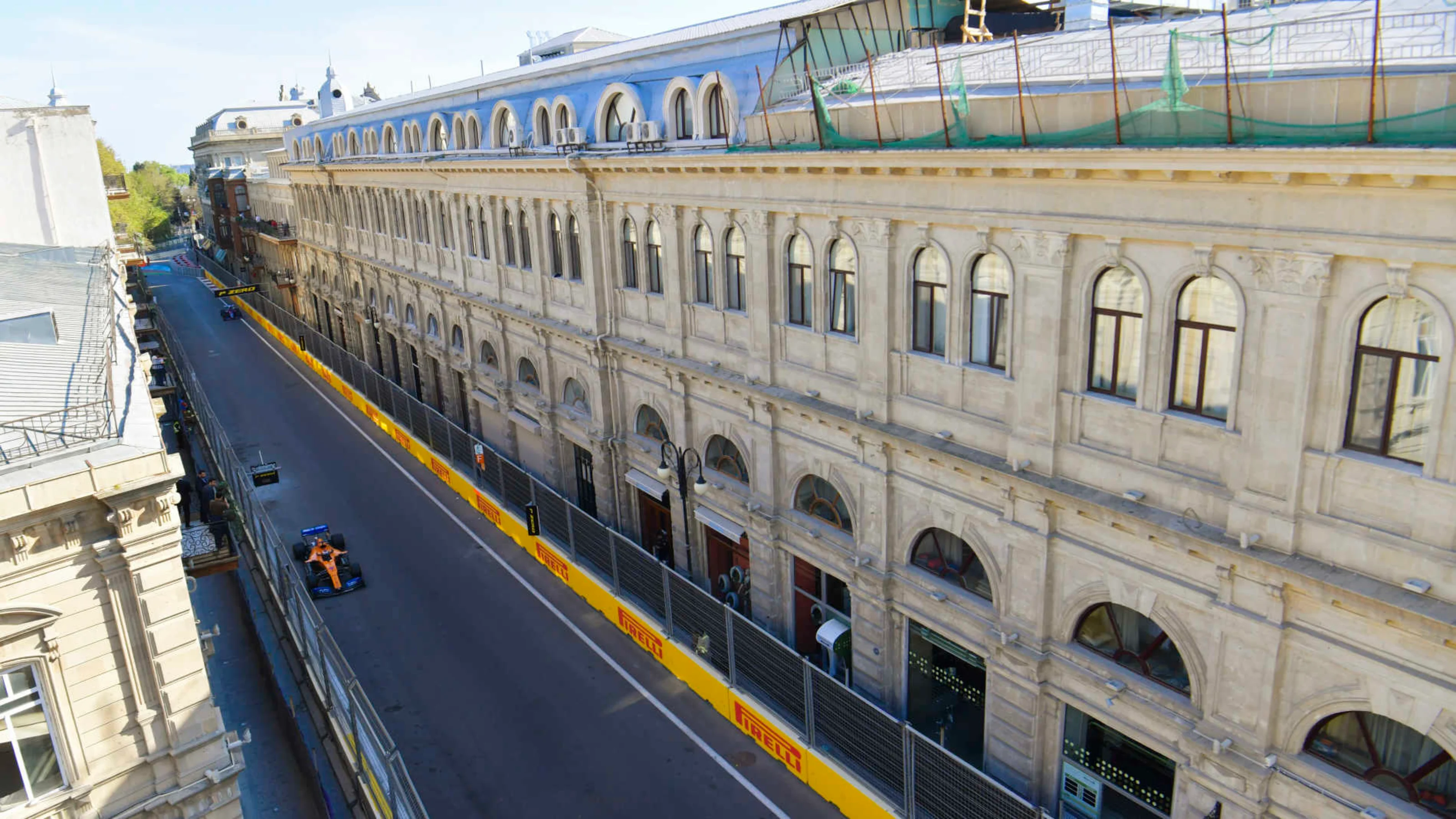 BAKU CITY CIRCUIT, AZERBAIJAN - APRIL 28: Lando Norris, McLaren MCL34 during the Azerbaijan GP at