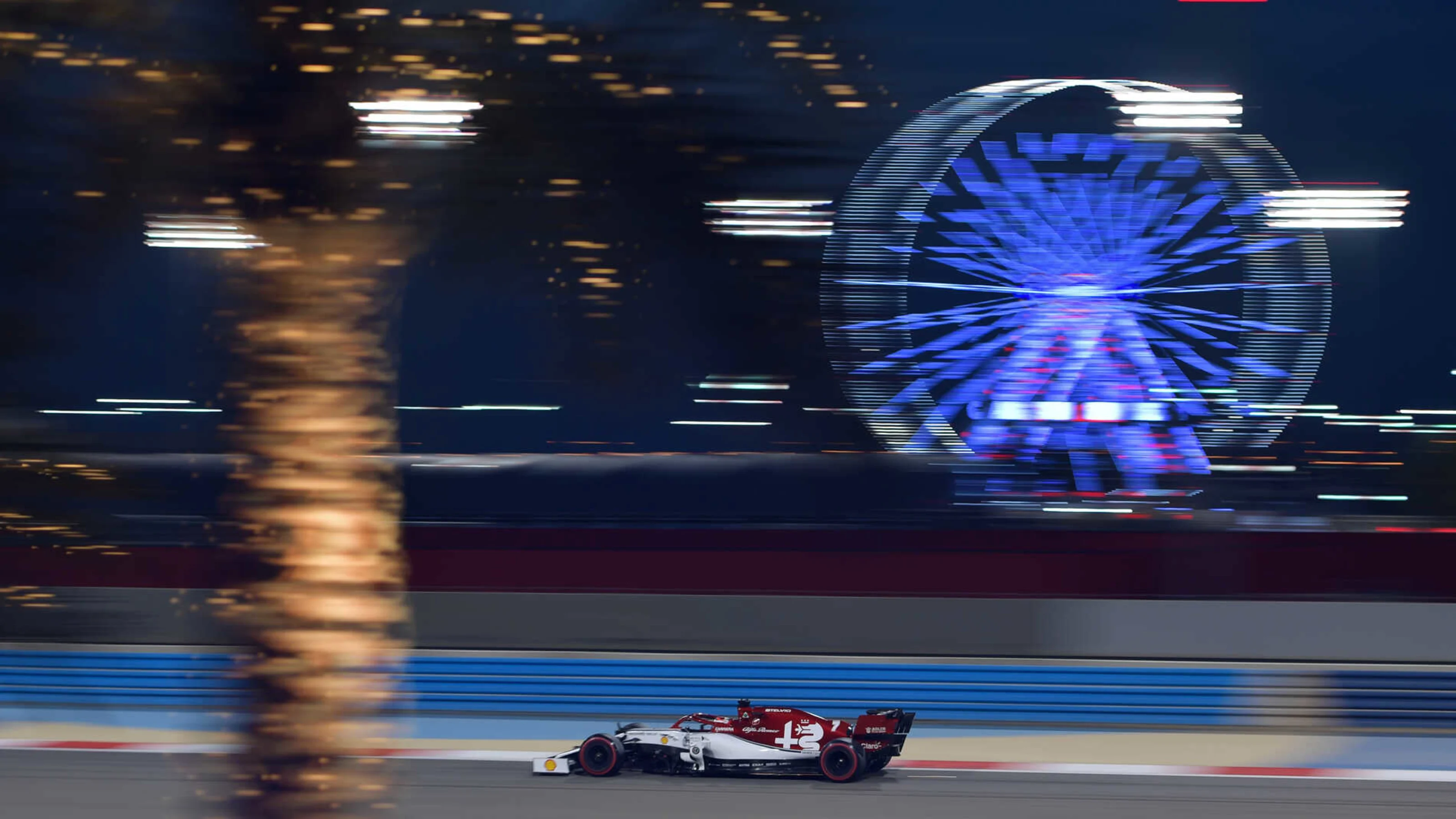 BAHRAIN INTERNATIONAL CIRCUIT, BAHRAIN - MARCH 30: Kimi Raikkonen, Alfa Romeo Racing C38 during the