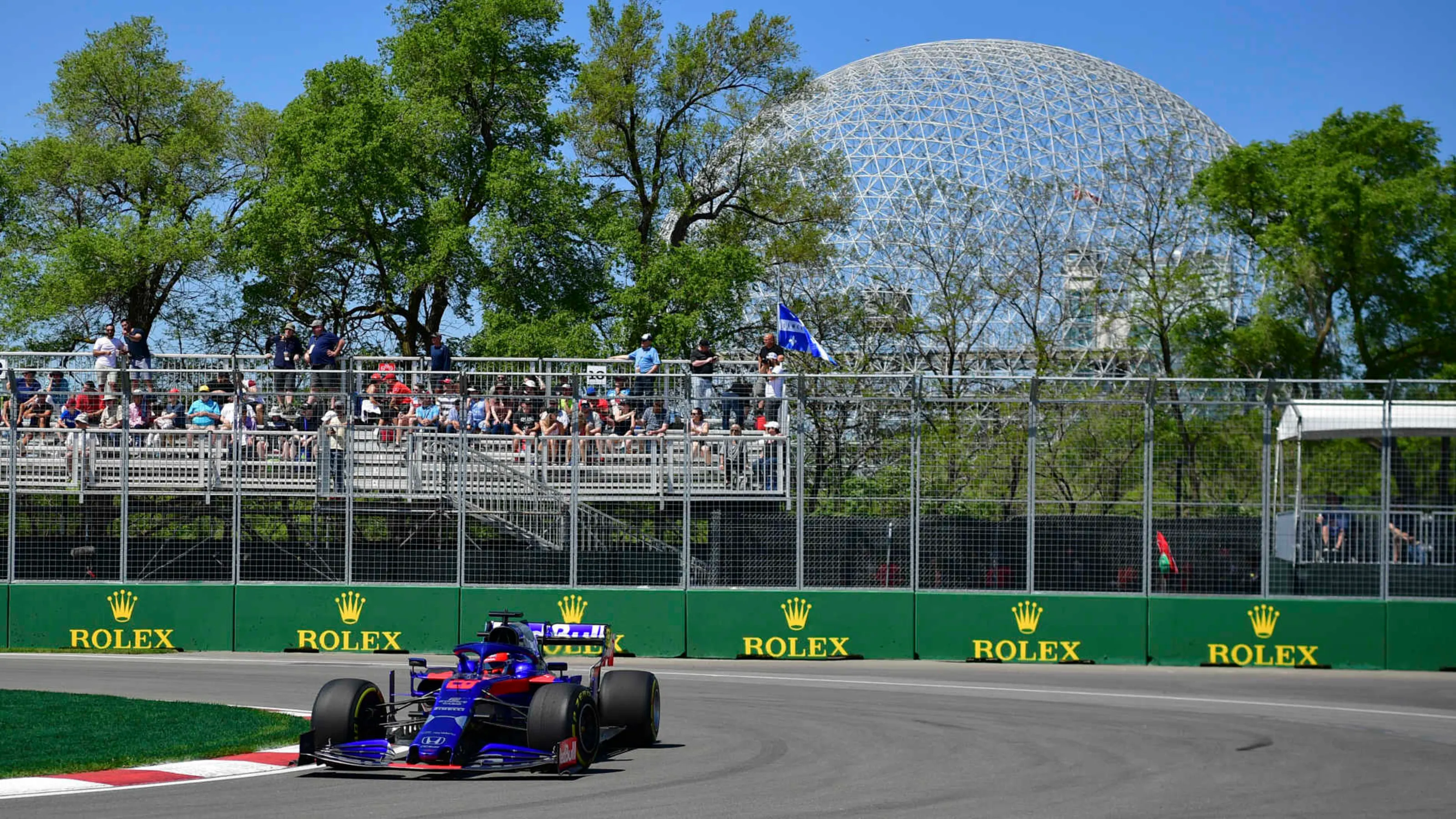 CIRCUIT GILLES-VILLENEUVE, CANADA - JUNE 07: Daniil Kvyat, Toro Rosso STR14 during the Canadian GP