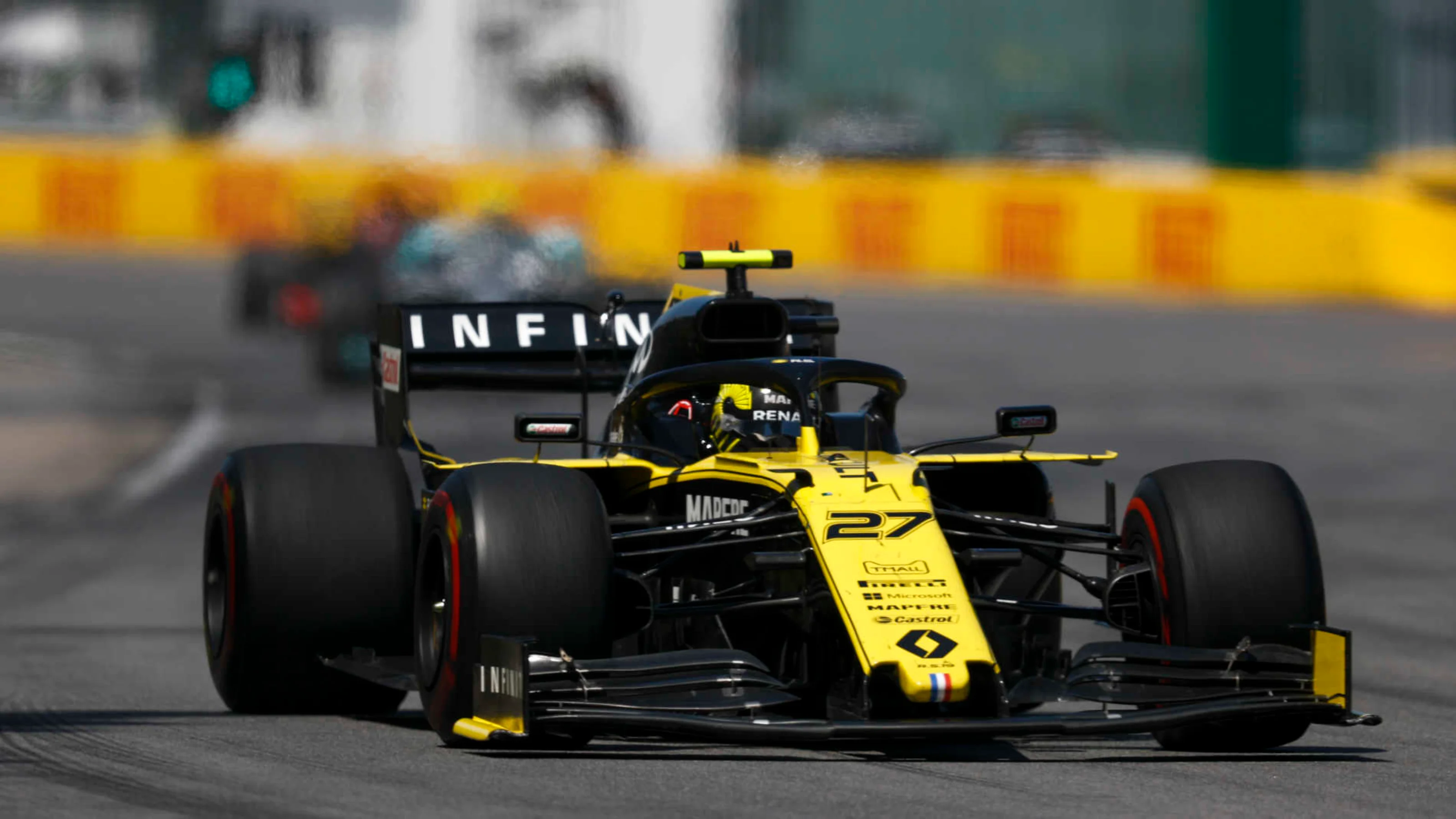 CIRCUIT GILLES-VILLENEUVE, CANADA - JUNE 09: Nico Hulkenberg, Renault R.S. 19 during the Canadian