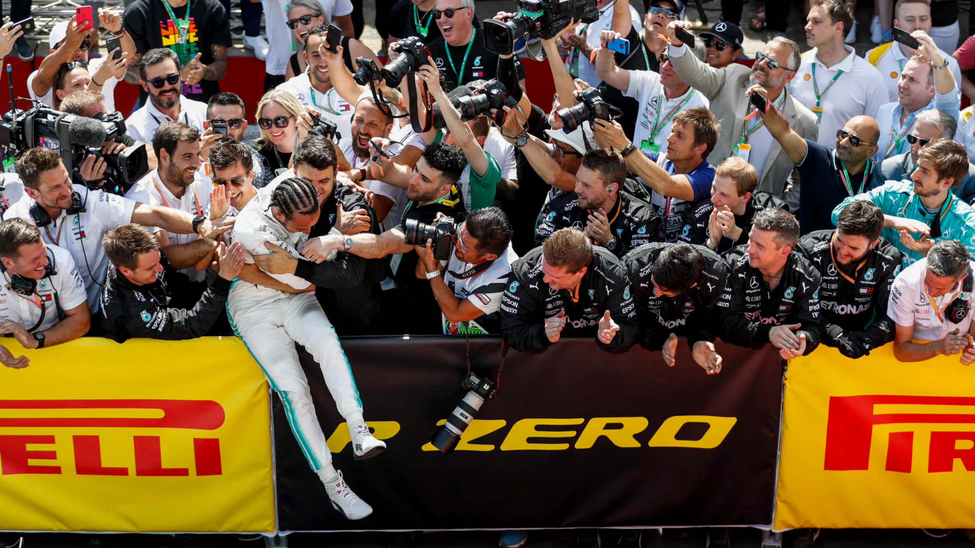 CIRCUIT GILLES-VILLENEUVE, CANADA - JUNE 09: Lewis Hamilton, Mercedes AMG F1, 1st position,