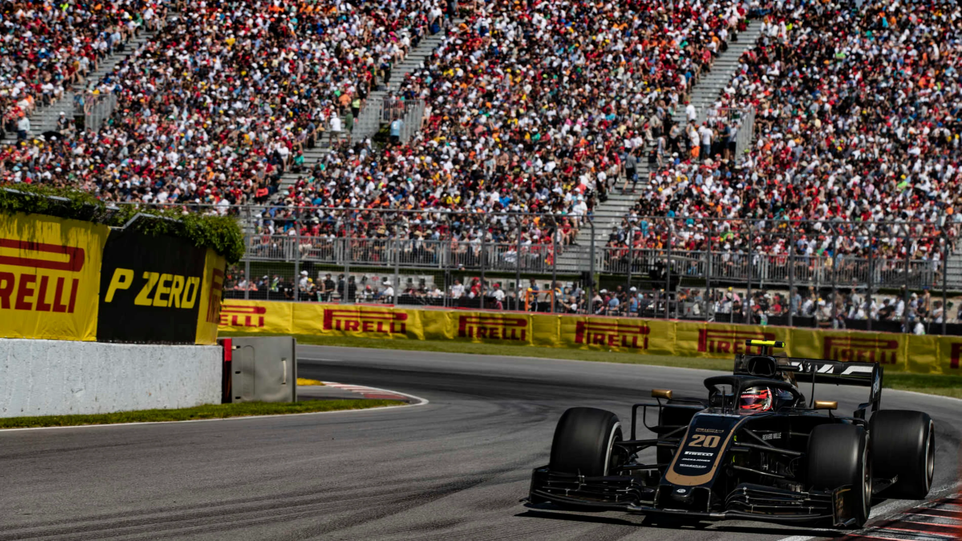 CIRCUIT GILLES-VILLENEUVE, CANADA - JUNE 09: Kevin Magnussen, Haas VF-19 during the Canadian GP at