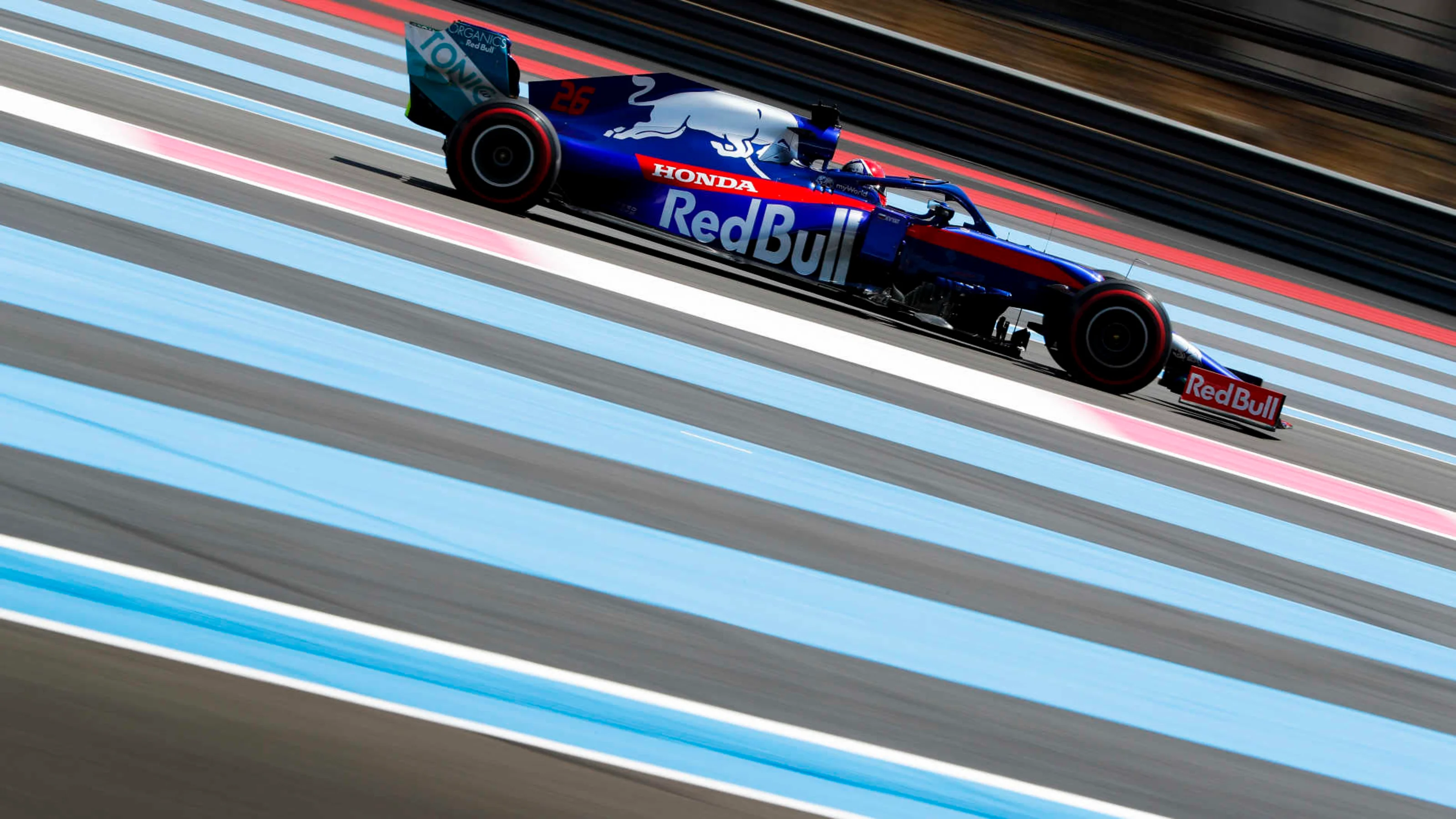 CIRCUIT PAUL RICARD, FRANCE - JUNE 22: Daniil Kvyat, Toro Rosso STR14 during the French GP at