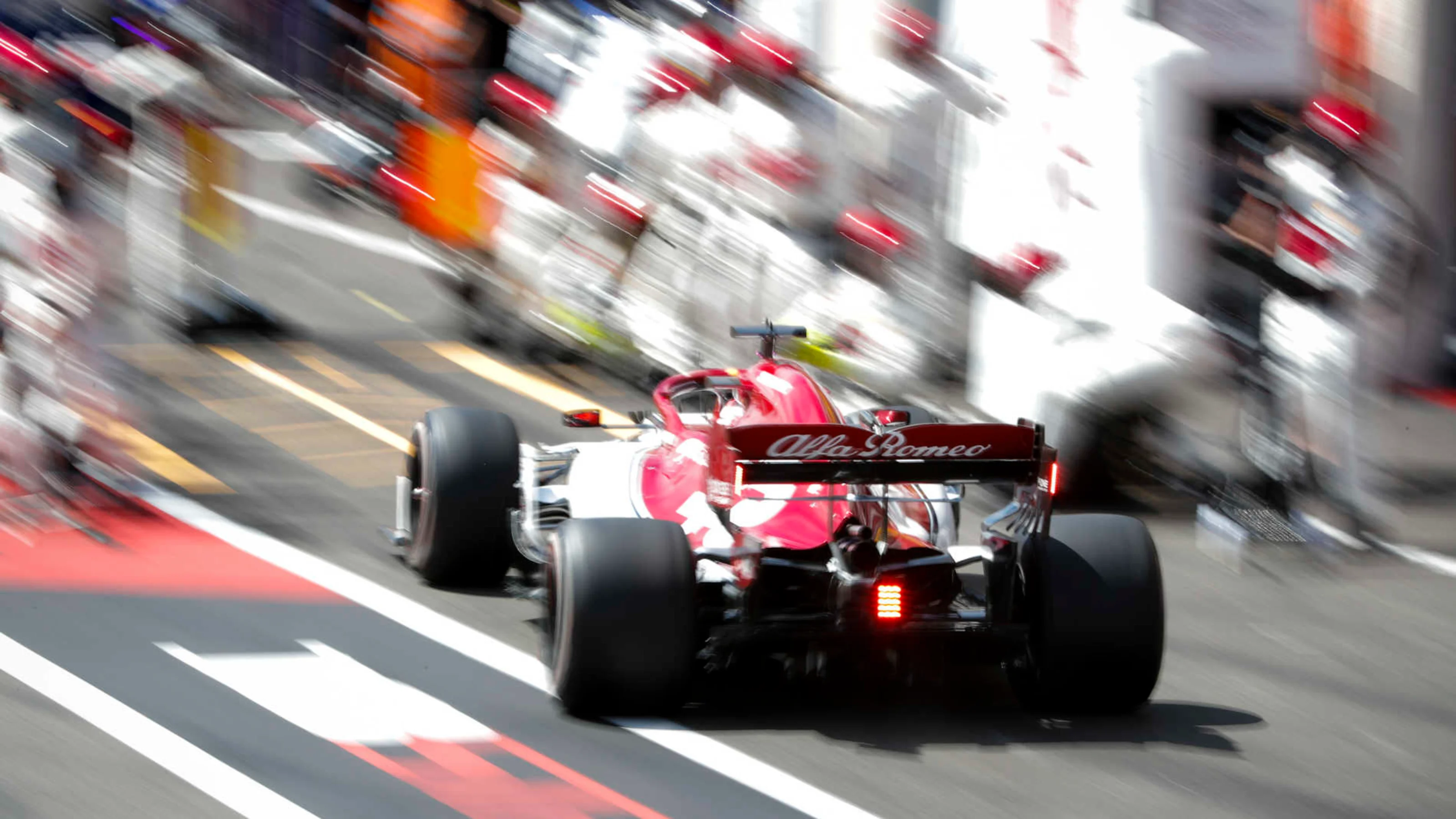 CIRCUIT PAUL RICARD, FRANCE - JUNE 23: Kimi Raikkonen, Alfa Romeo Racing C38 pit stop during the