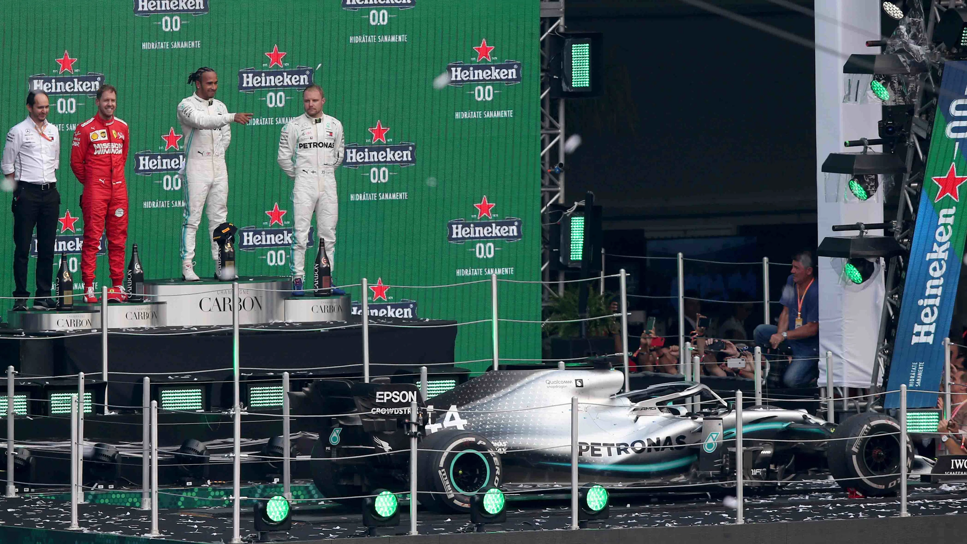 MEXICO CITY, MEXICO - OCTOBER 27: A general view as race winner Lewis Hamilton of Great Britain and