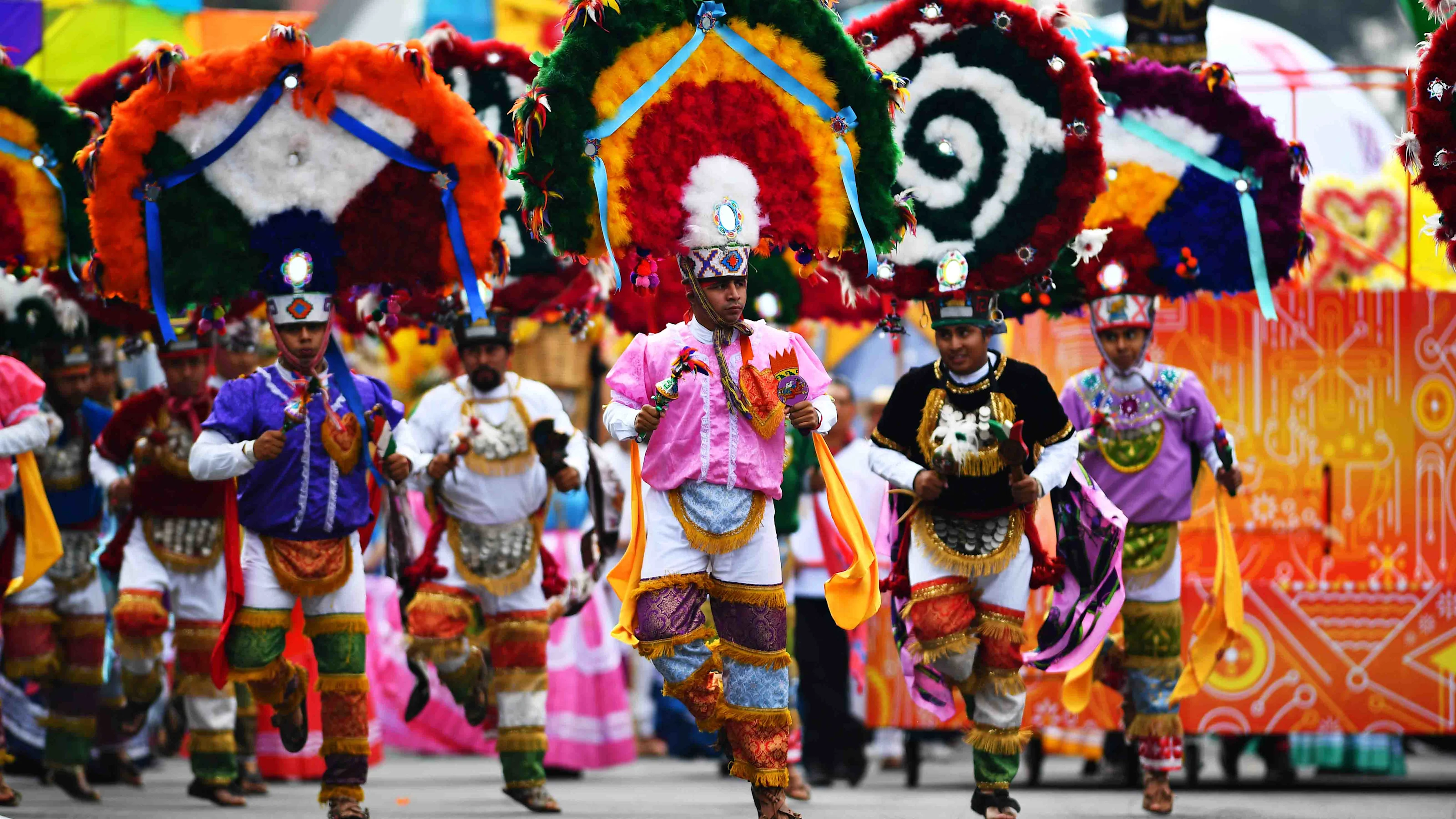 MEXICO CITY, MEXICO - OCTOBER 27: Mexican performers entertain the crowd before the F1 Grand Prix