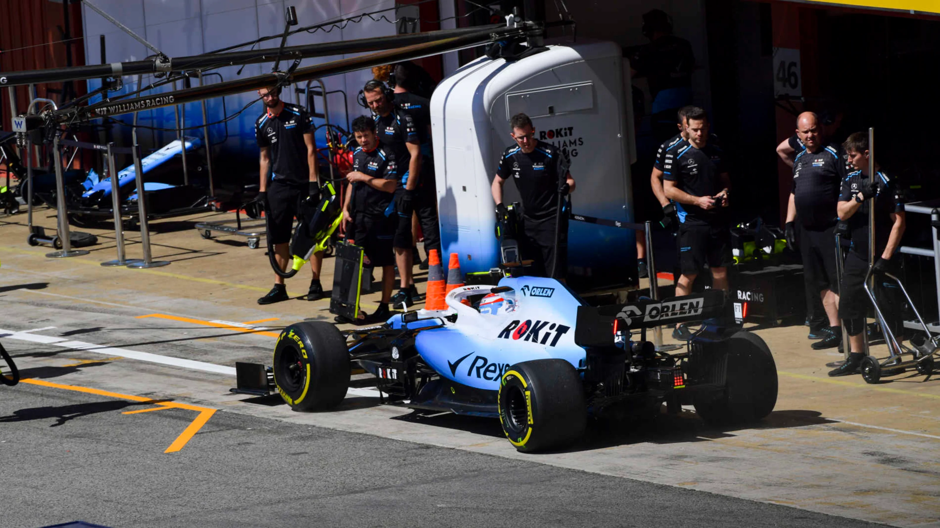 CIRCUIT DE BARCELONA-CATALUNYA, SPAIN - MAY 10: George Russell, Williams Racing FW42, in the pit