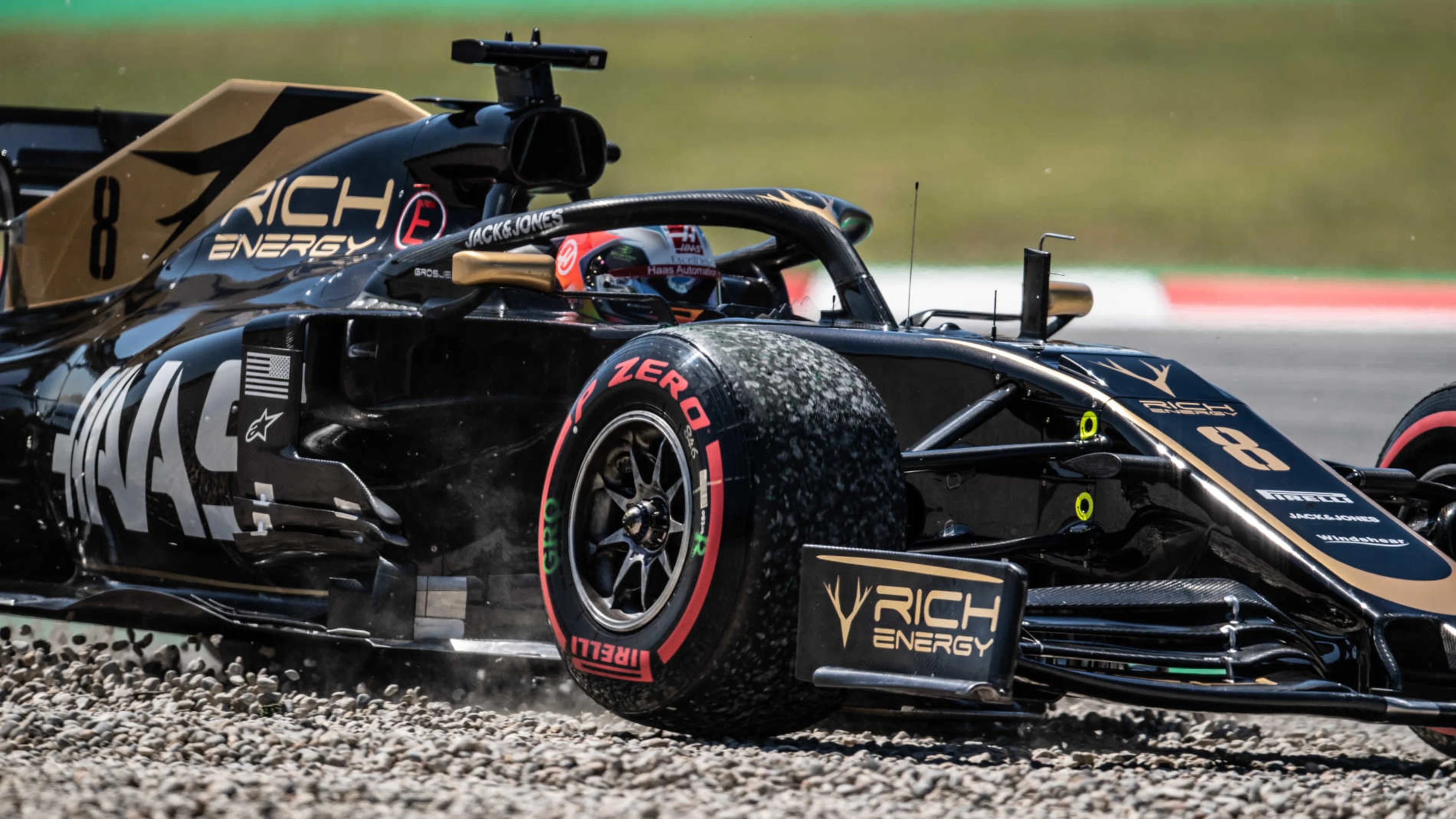 CIRCUIT DE BARCELONA-CATALUNYA, SPAIN - MAY 10: Romain Grosjean, Haas VF-19, in the gravel during