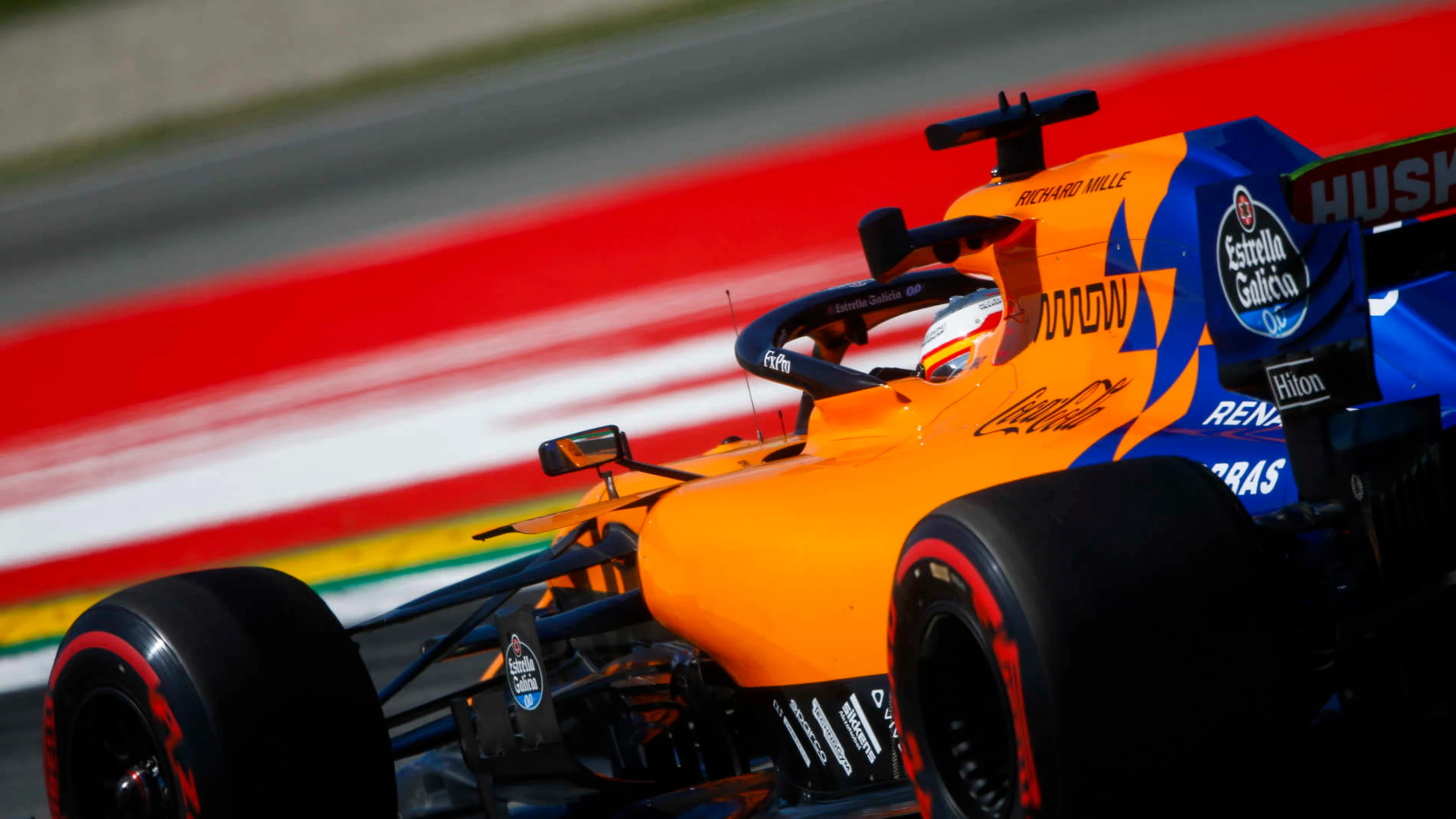 CIRCUIT DE BARCELONA-CATALUNYA, SPAIN - MAY 10: Carlos Sainz Jr., McLaren MCL34 during the Spanish
