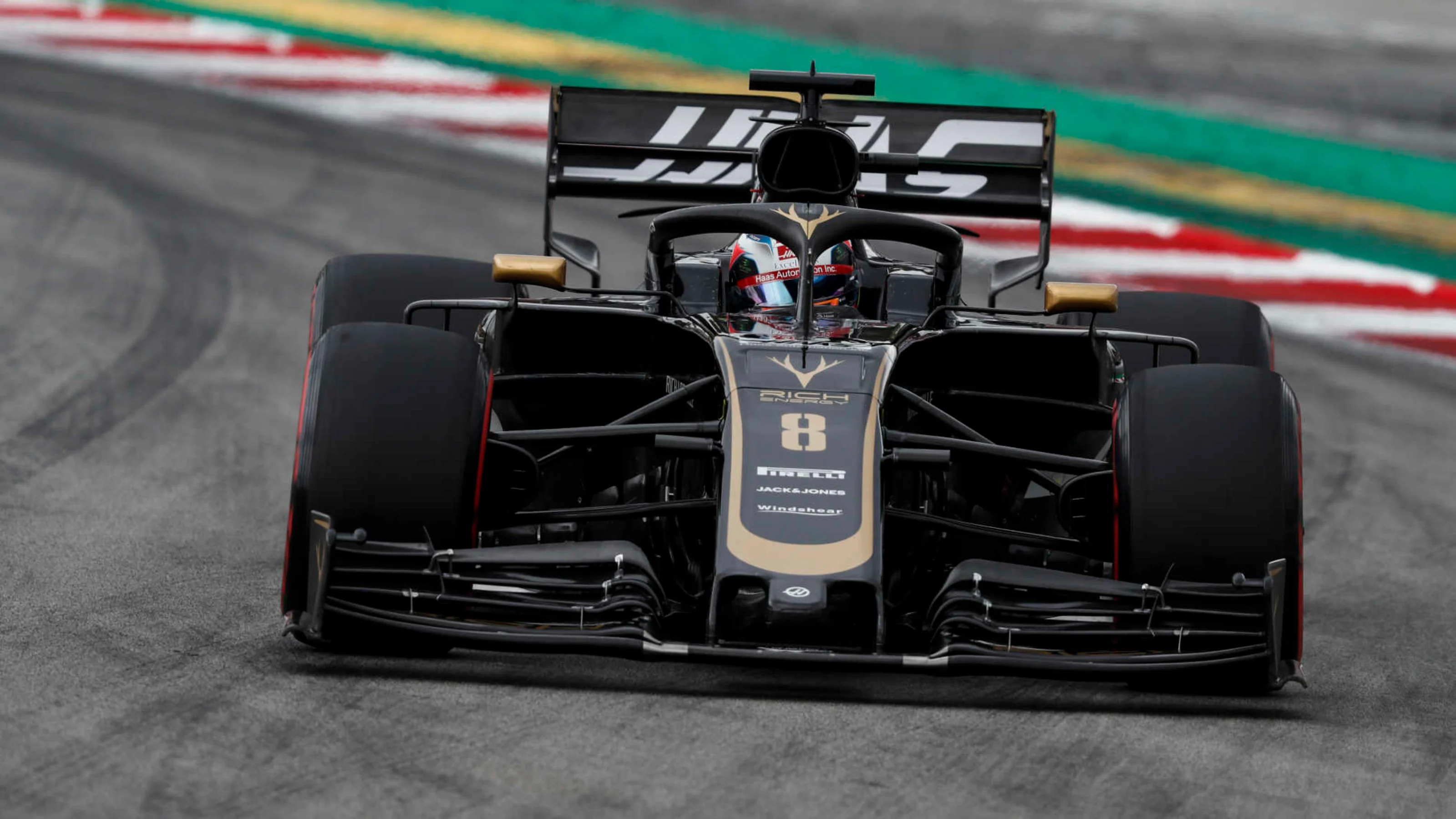 CIRCUIT DE BARCELONA-CATALUNYA, SPAIN - MAY 11: Romain Grosjean, Haas VF-19 during the Spanish GP