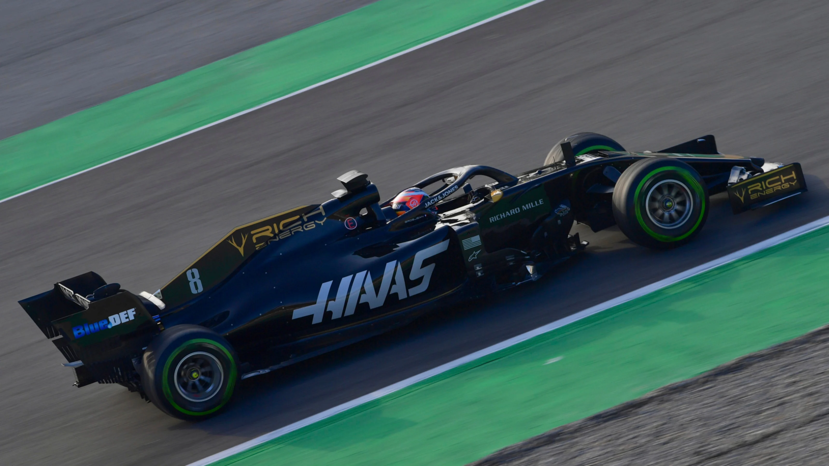 CIRCUIT DE BARCELONA-CATALUNYA, SPAIN - FEBRUARY 18: Romain Grosjean, Haas F1 Team VF-19 during the