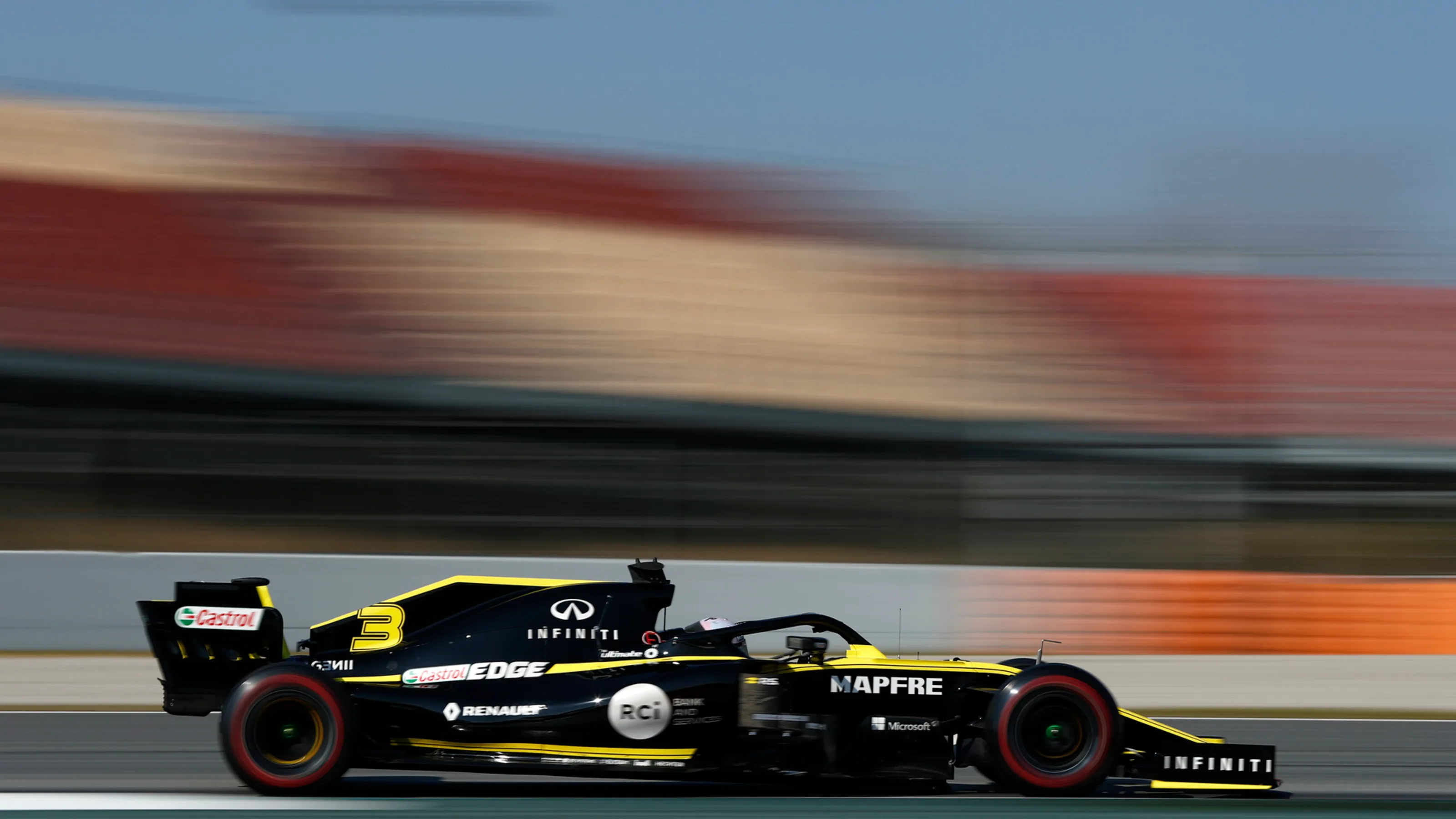 CIRCUIT DE BARCELONA-CATALUNYA, SPAIN - MARCH 01: Daniel Ricciardo, Renault F1 Team R.S. 19 during