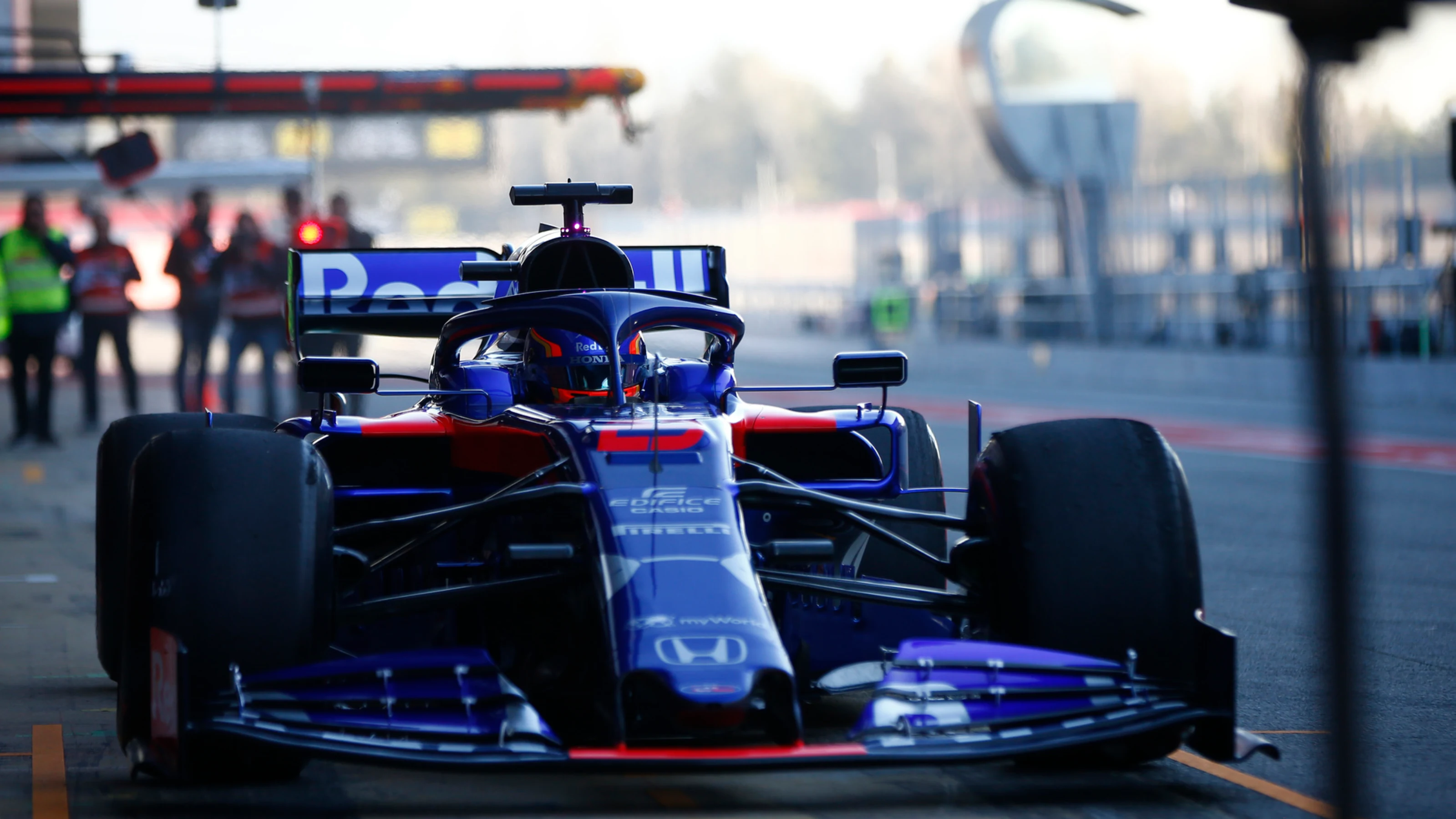 CIRCUIT DE BARCELONA-CATALUNYA, SPAIN - FEBRUARY 26: Alex Albon, Scuderia Toro Rosso STR14 during