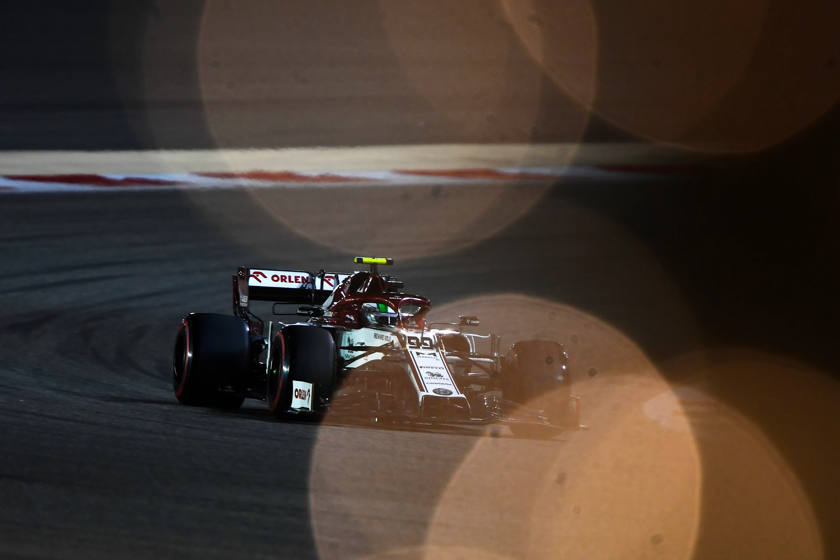 BAHRAIN, BAHRAIN - NOVEMBER 28: Antonio Giovinazzi of Italy driving the (99) Alfa Romeo Racing C39