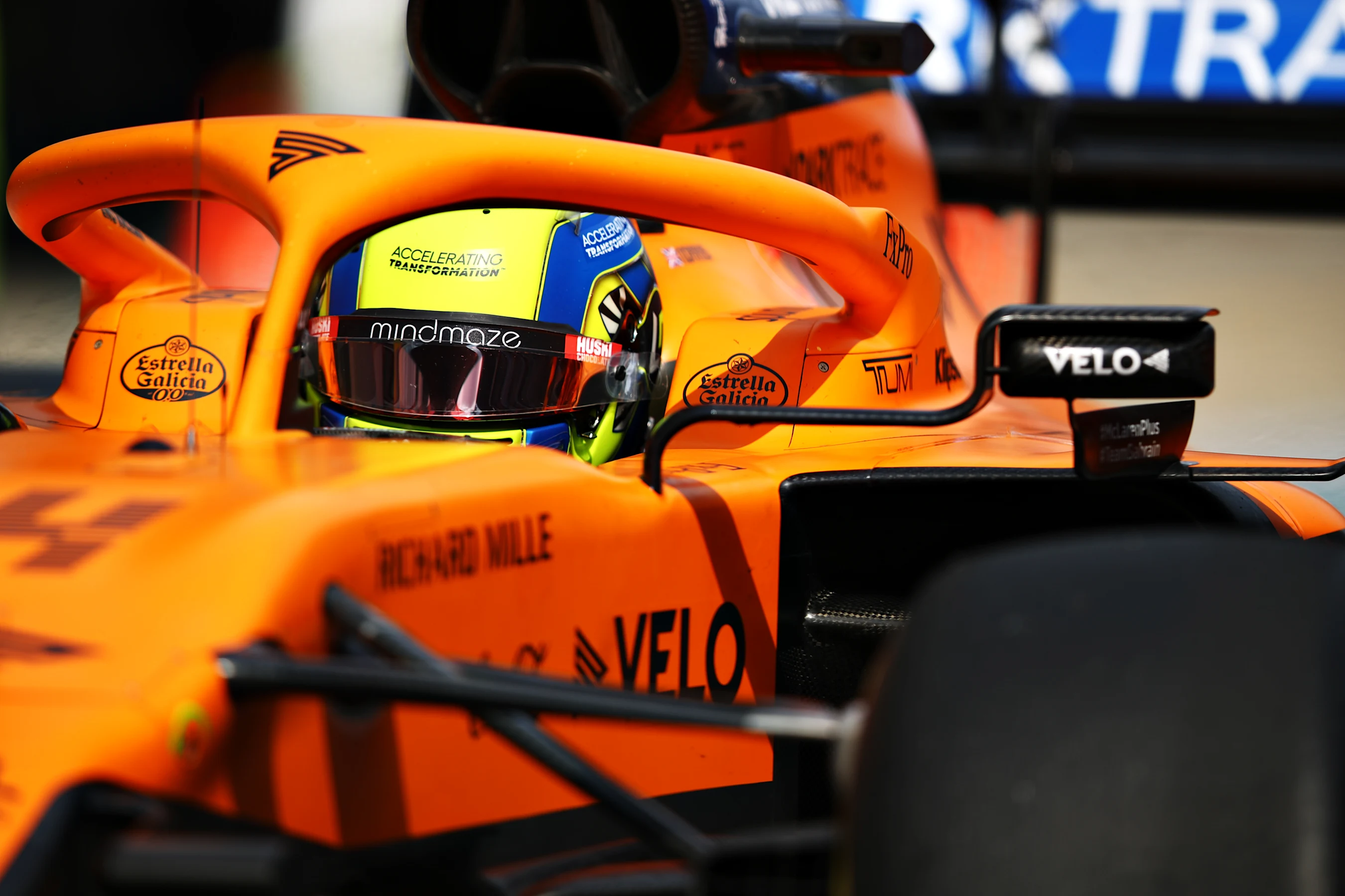 SOCHI, RUSSIA - SEPTEMBER 26: Lando Norris of Great Britain driving the (4) McLaren F1 Team MCL35