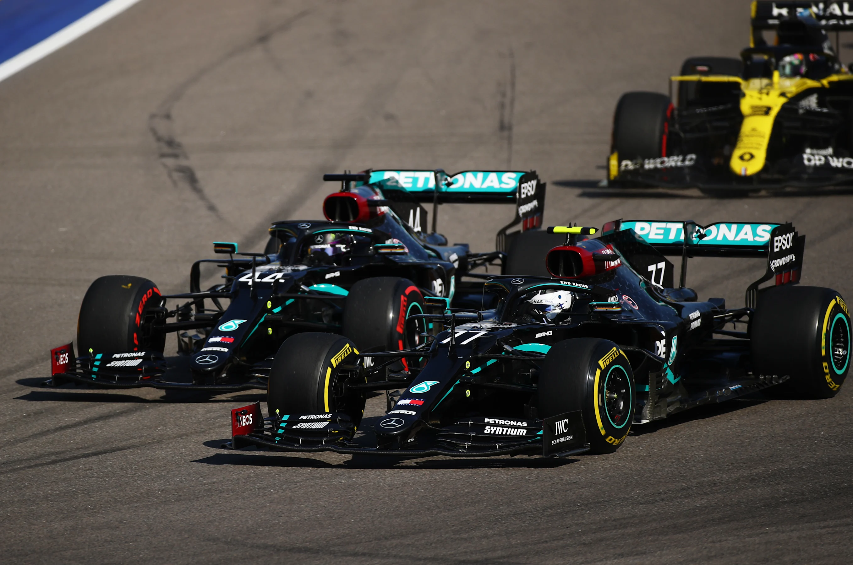 SOCHI, RUSSIA - SEPTEMBER 27: Valtteri Bottas of Finland driving the (77) Mercedes AMG Petronas F1