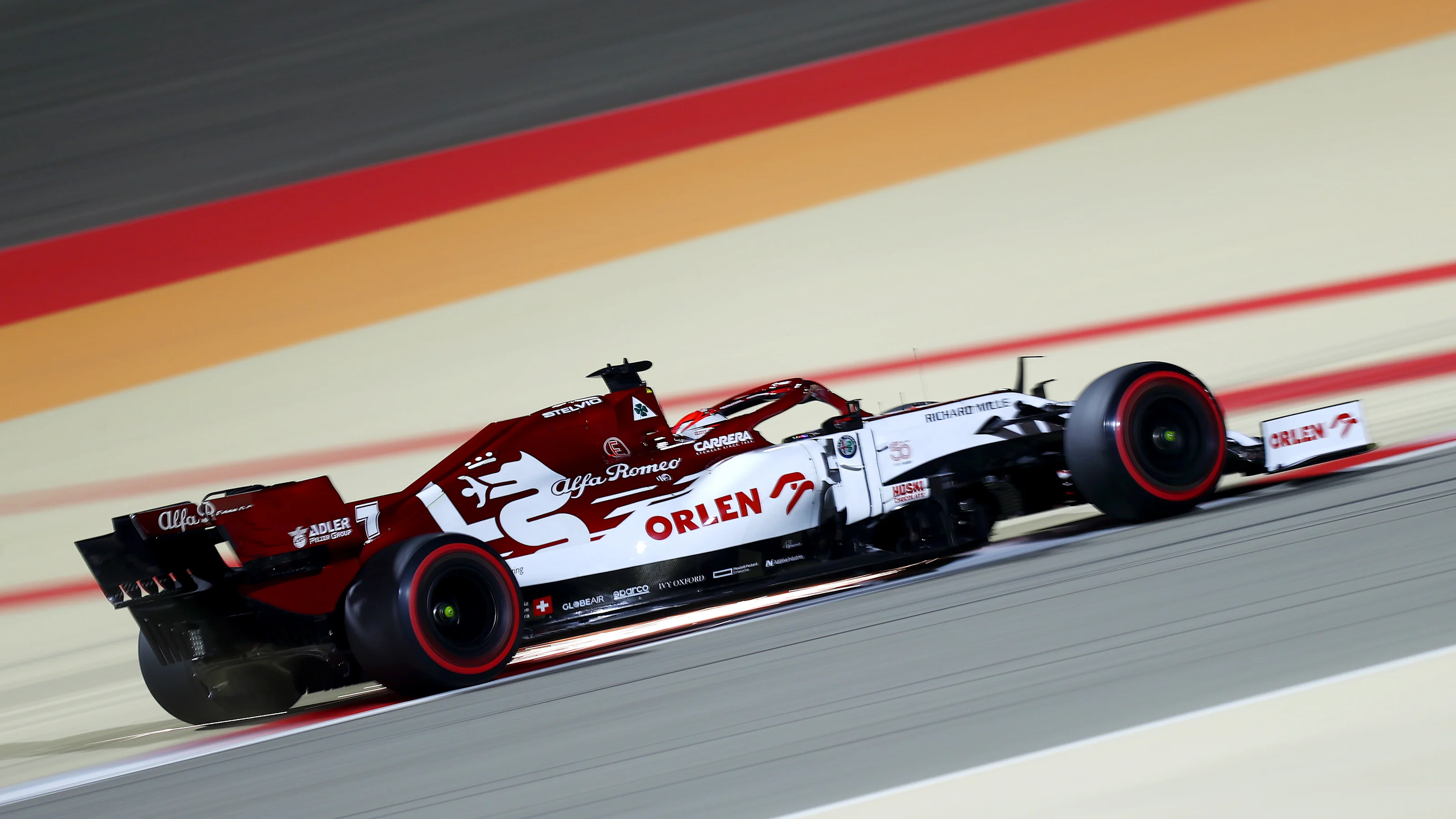BAHRAIN, BAHRAIN - DECEMBER 05:  Kimi Raikkonen of Finland driving the (7) Alfa Romeo Racing C39