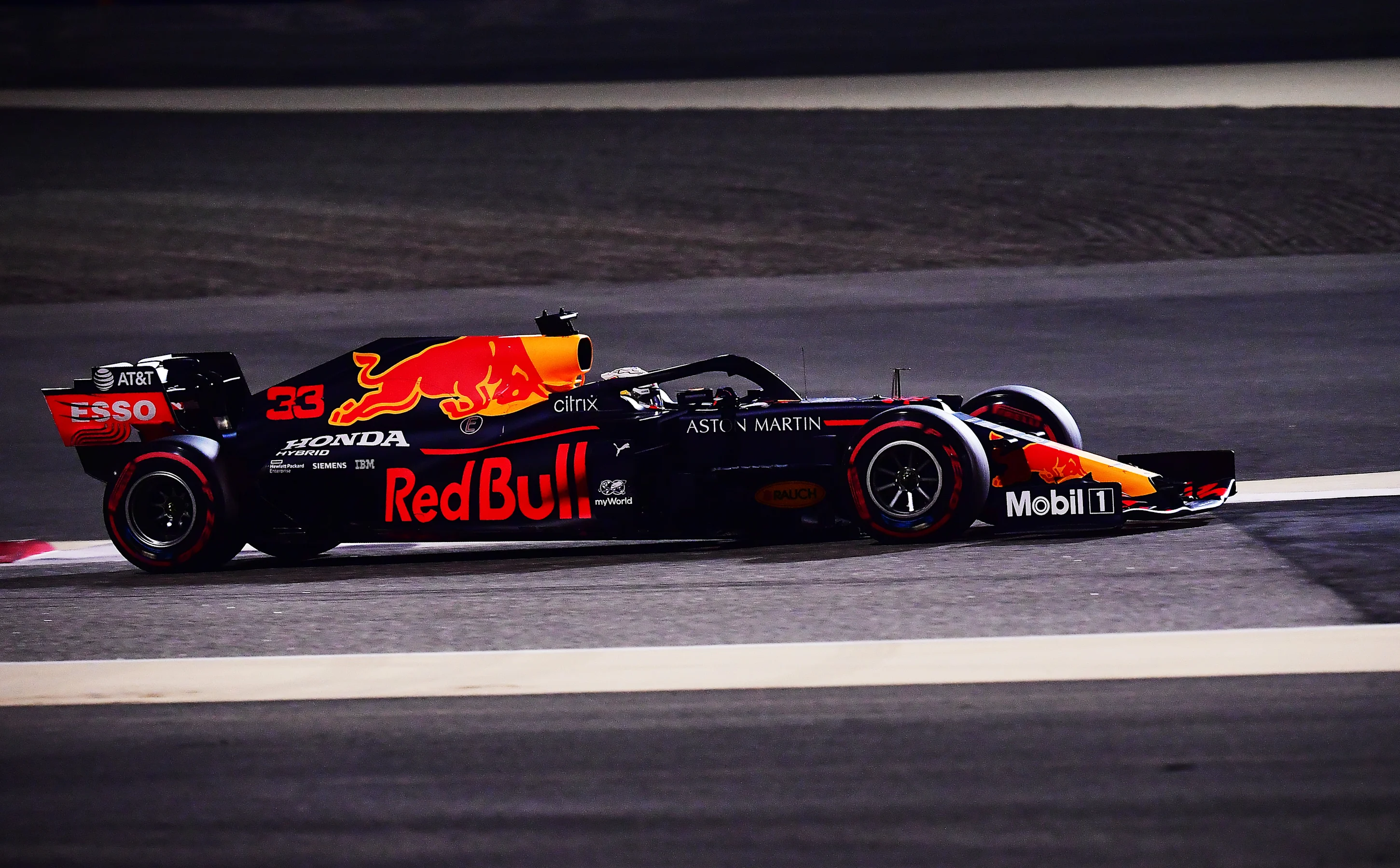 BAHRAIN, BAHRAIN - DECEMBER 05: Max Verstappen of the Netherlands driving the (33) Aston Martin Red