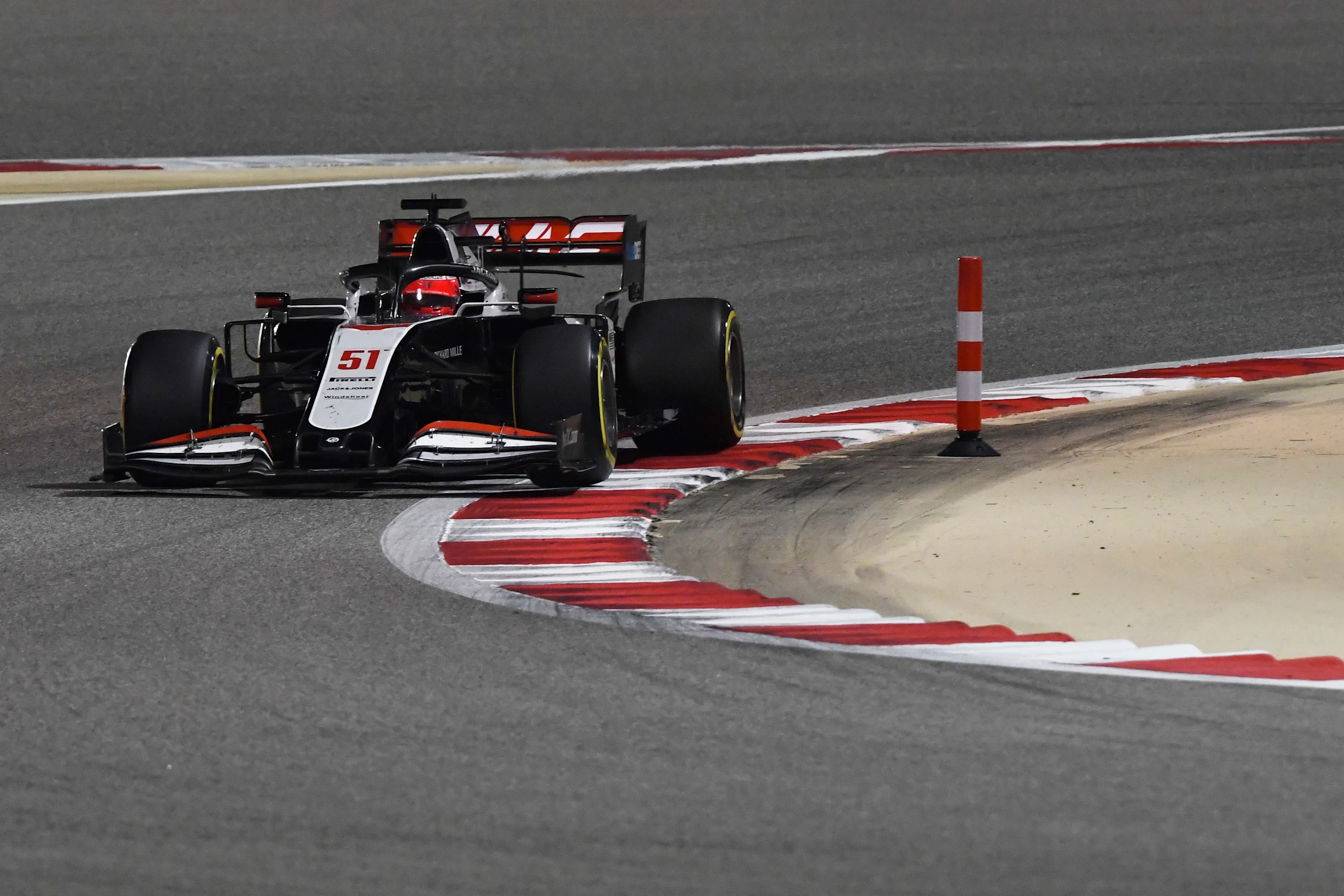 BAHRAIN, BAHRAIN - DECEMBER 06: Pietro Fittipaldi of Brazil driving the (51) Haas F1 Team VF-20