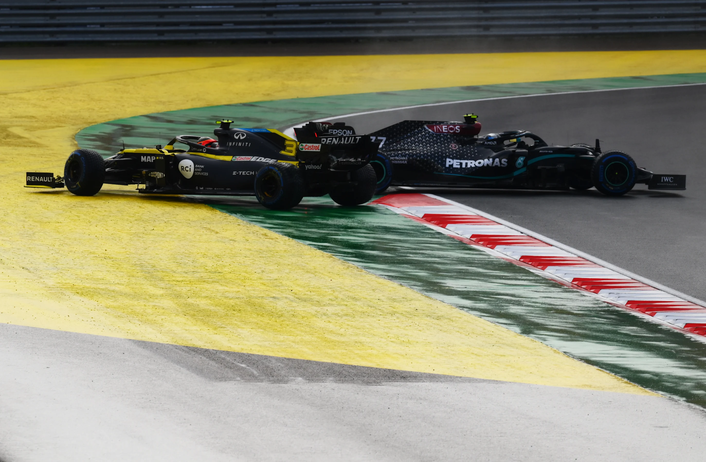 ISTANBUL, TURKEY - NOVEMBER 15: Valtteri Bottas of Finland driving the (77) Mercedes AMG Petronas