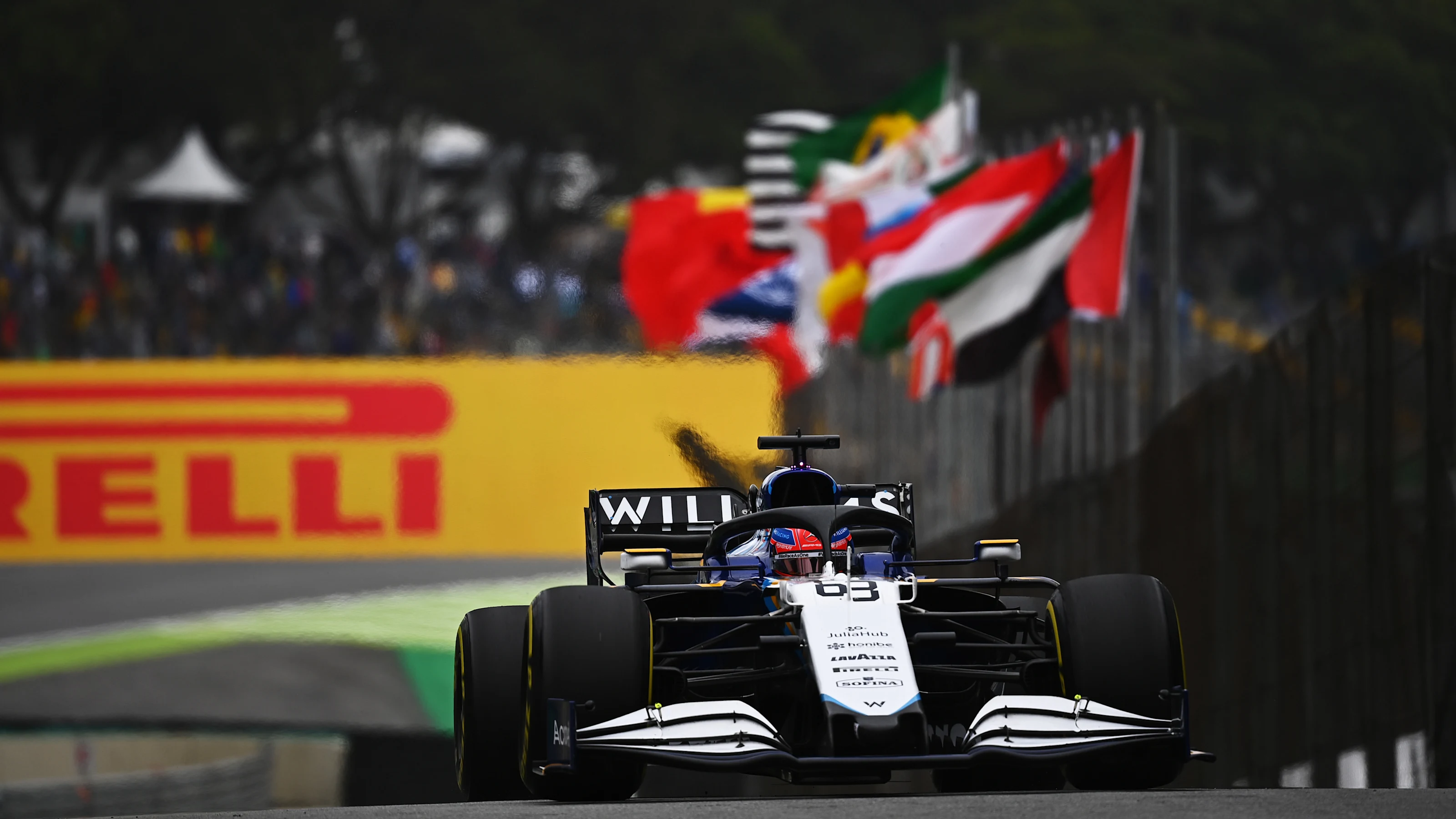 SAO PAULO, BRAZIL - NOVEMBER 12: George Russell of Great Britain driving the (63) Williams Racing