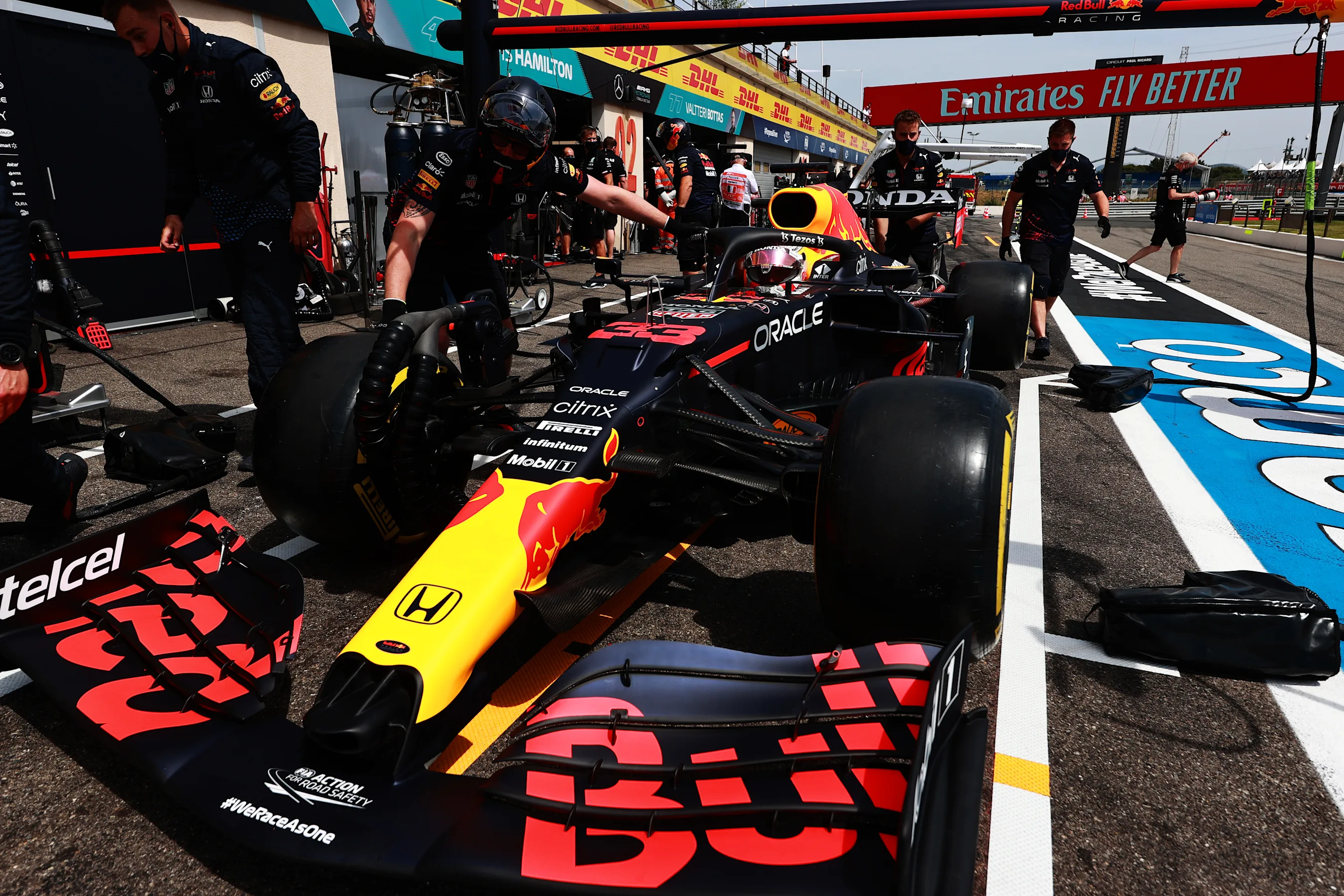 LE CASTELLET, FRANCE - JUNE 18: Max Verstappen of the Netherlands driving the (33) Red Bull Racing