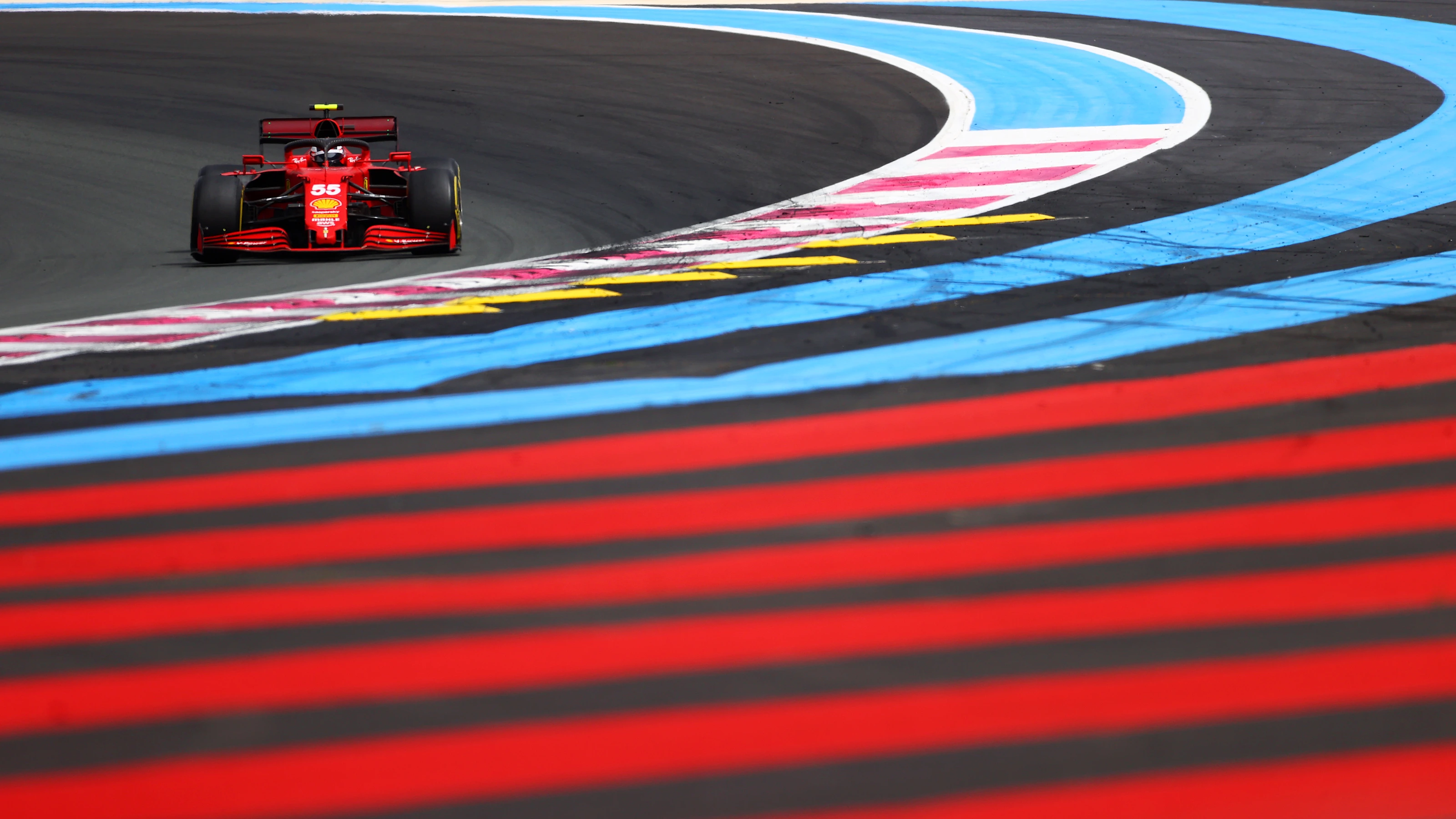 LE CASTELLET, FRANCE - JUNE 20: Carlos Sainz of Spain driving the (55) Scuderia Ferrari SF21 on