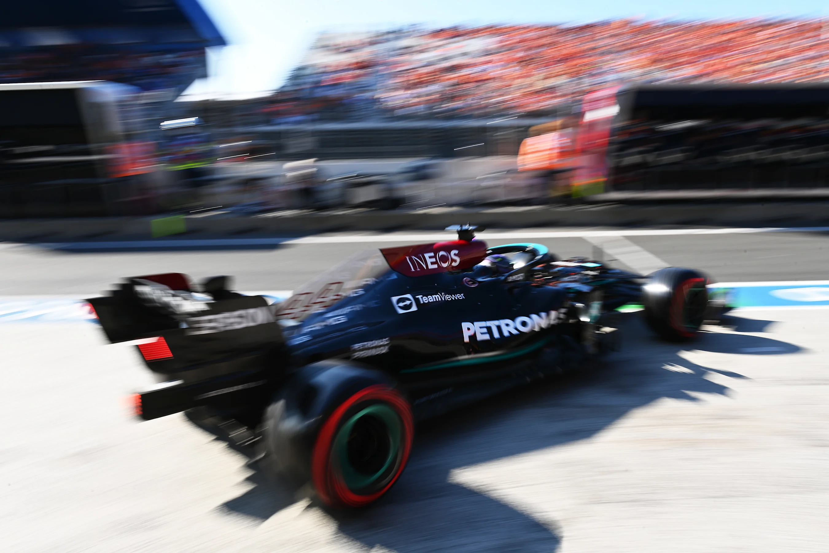 ZANDVOORT, NETHERLANDS - SEPTEMBER 04: Lewis Hamilton of Great Britain driving the (44) Mercedes