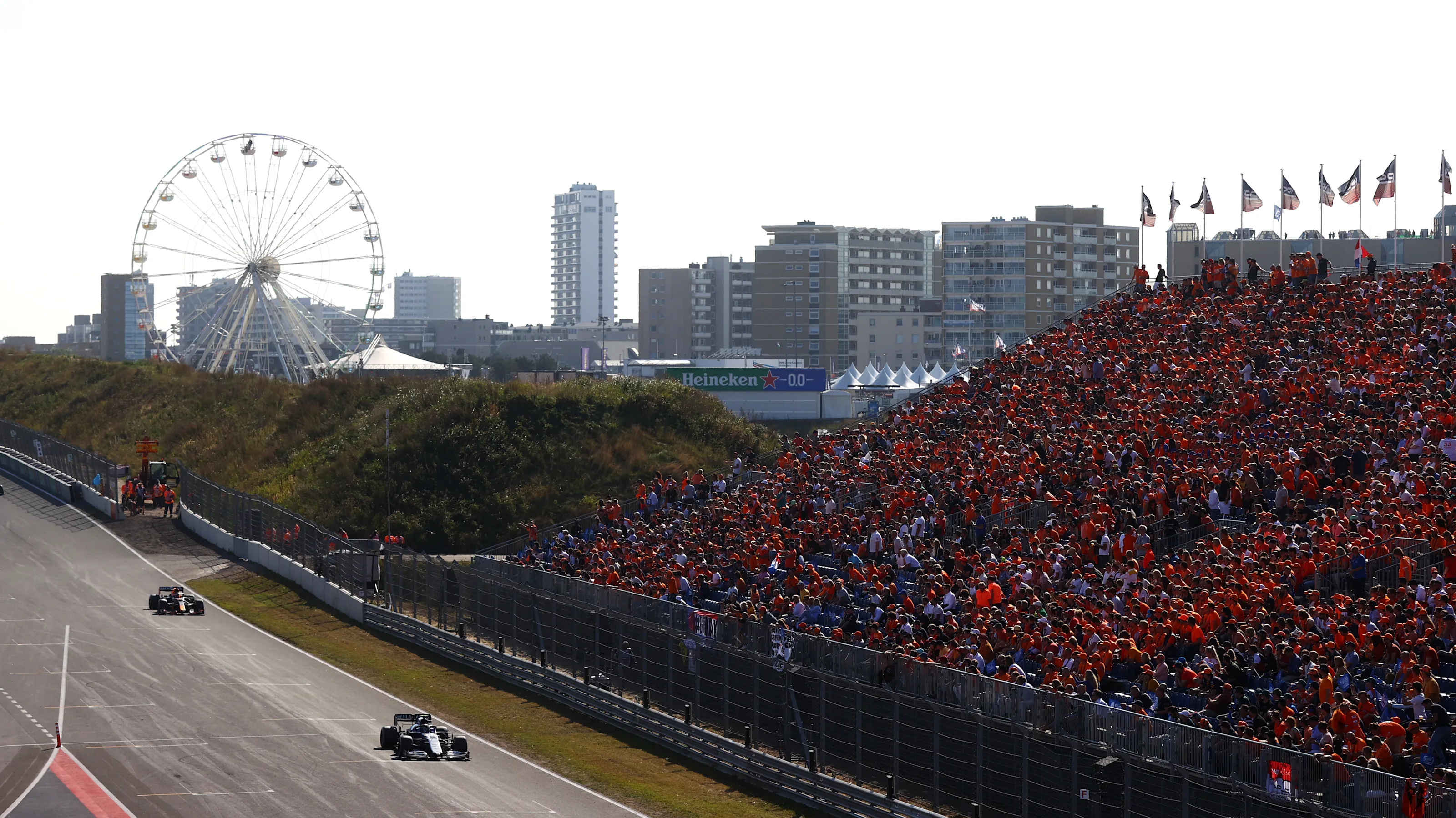 ZANDVOORT, NETHERLANDS - SEPTEMBER 05: Nicholas Latifi of Canada driving the (6) Williams Racing