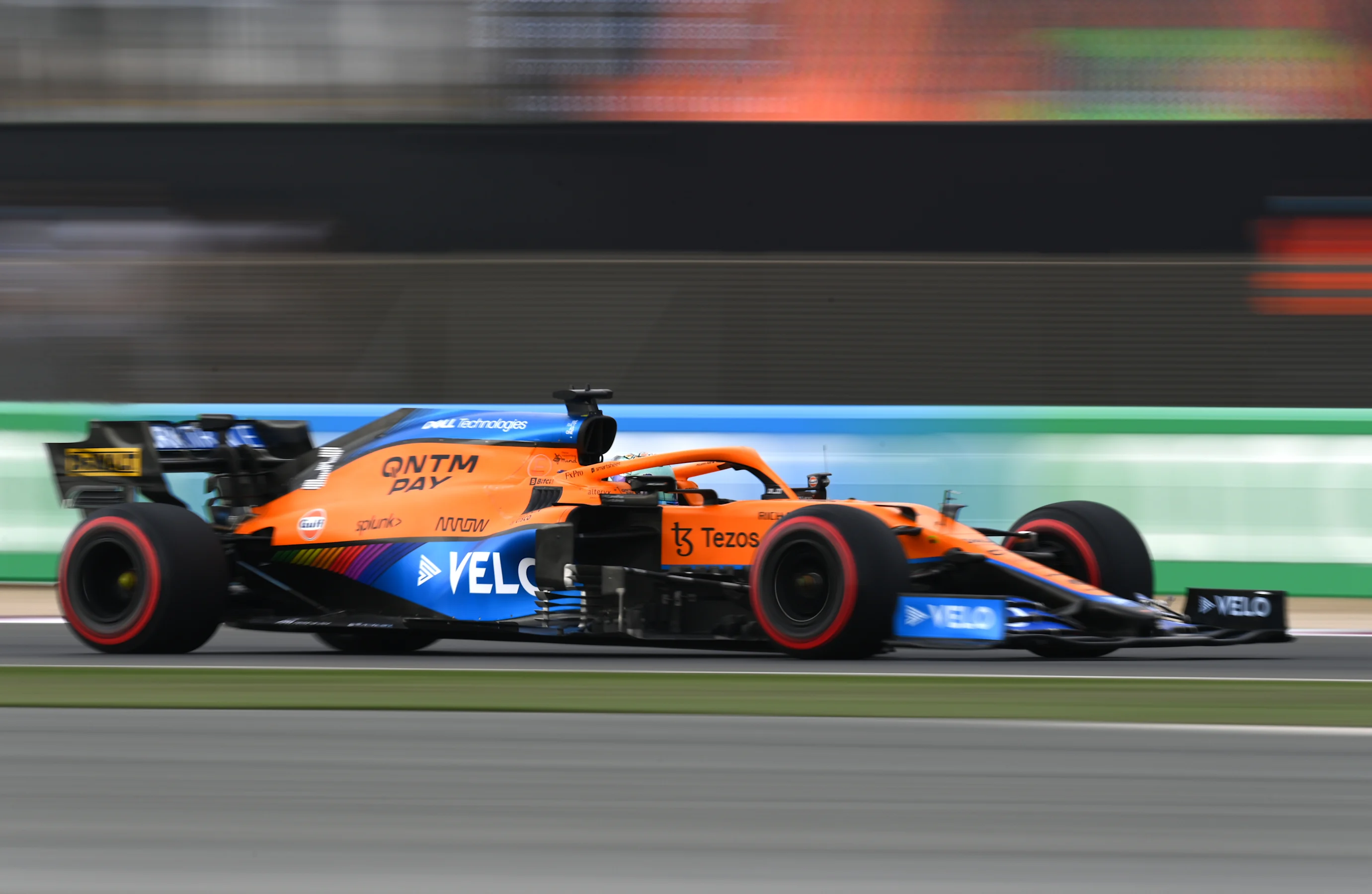 DOHA, QATAR - NOVEMBER 19: Daniel Ricciardo of Australia driving the (3) McLaren F1 Team MCL35M